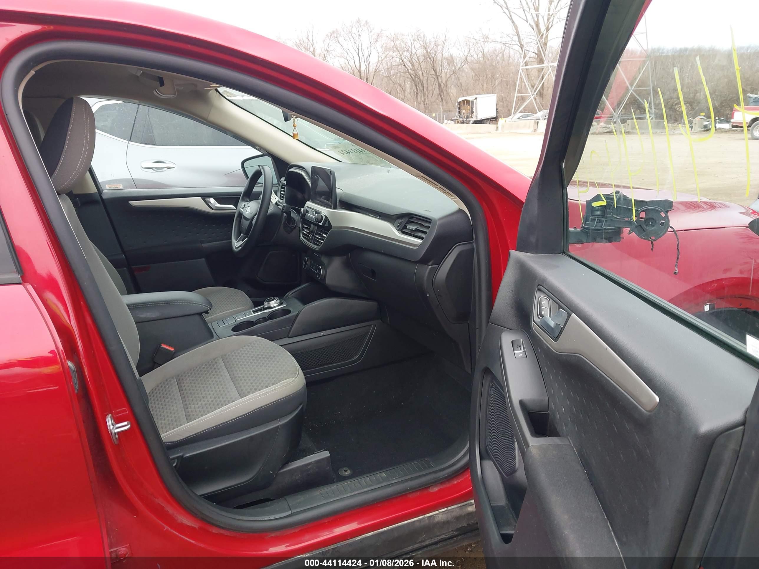 FORD ESCAPE image 5