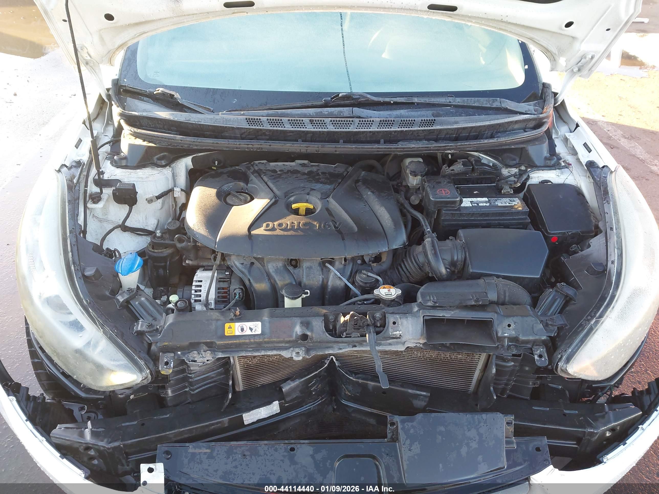 HYUNDAI ELANTRA image 10