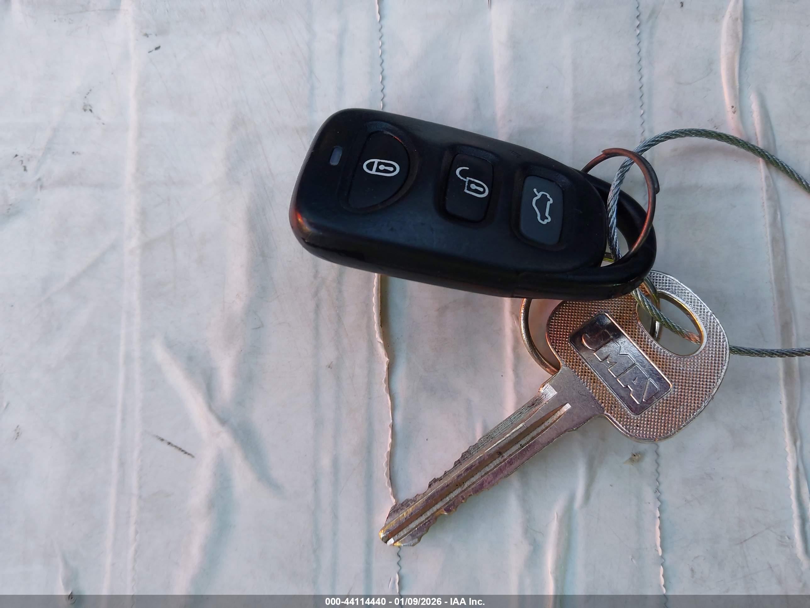 HYUNDAI ELANTRA image 11