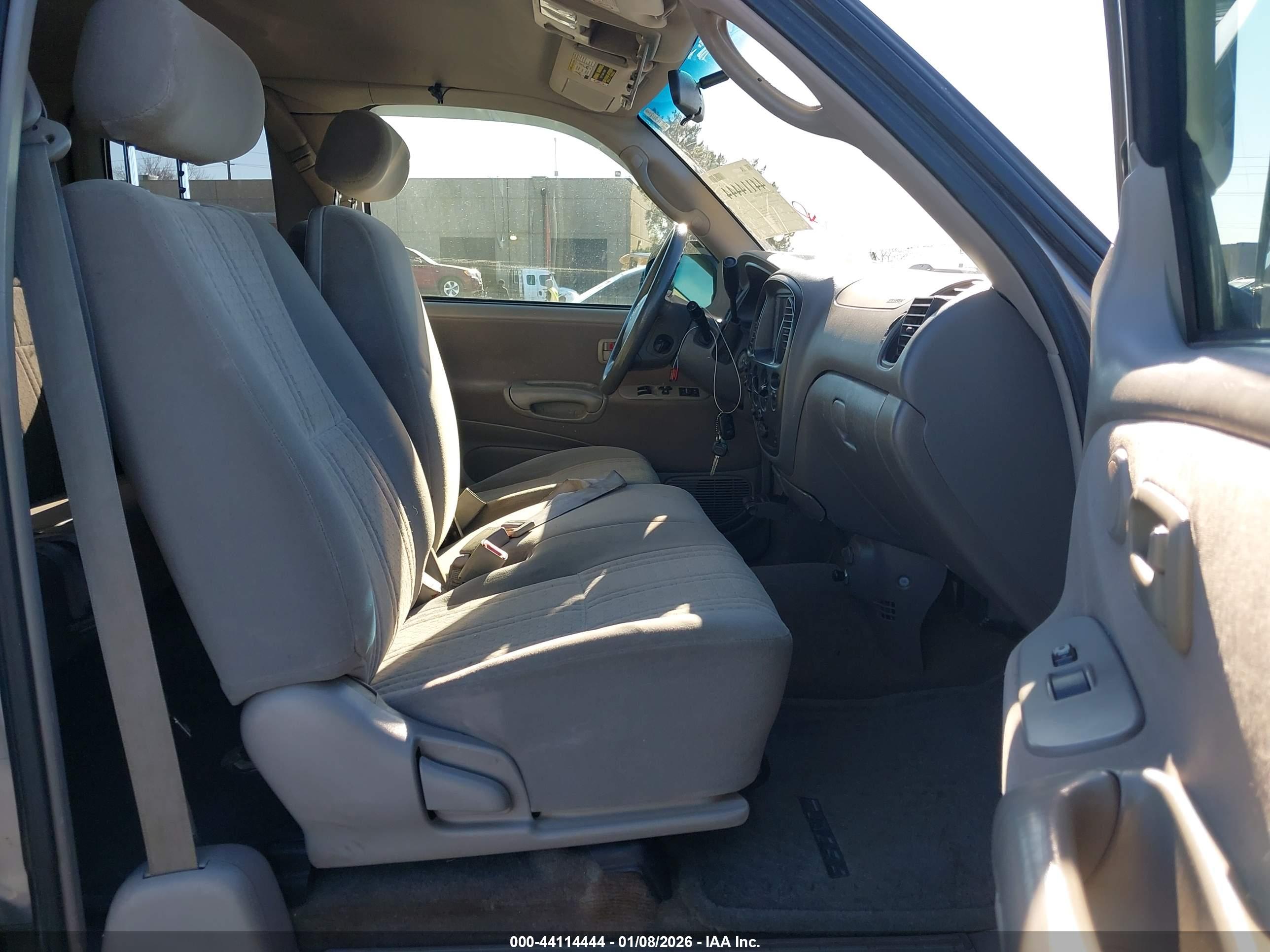 TOYOTA TUNDRA image 5