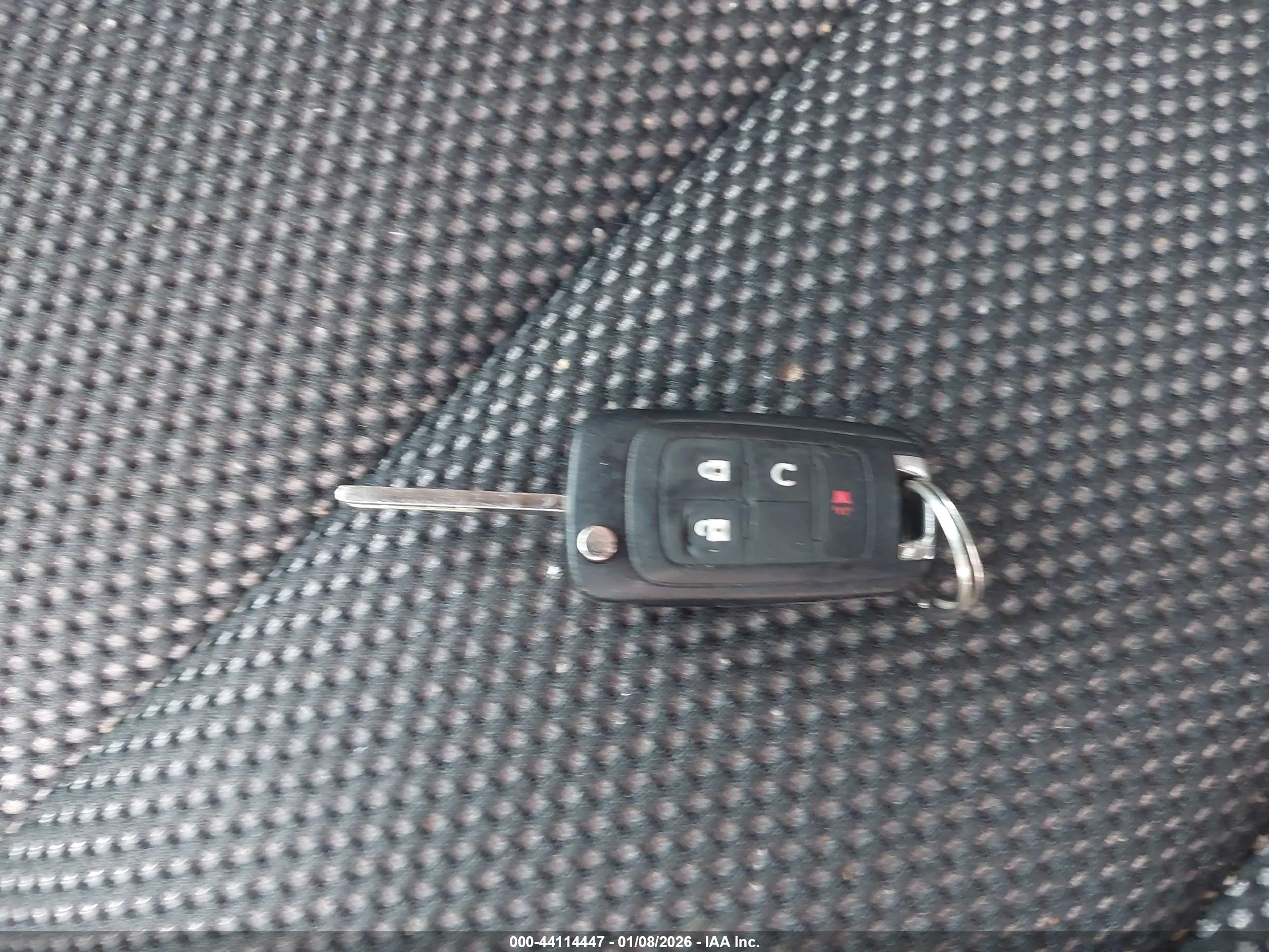 GMC TERRAIN image 11
