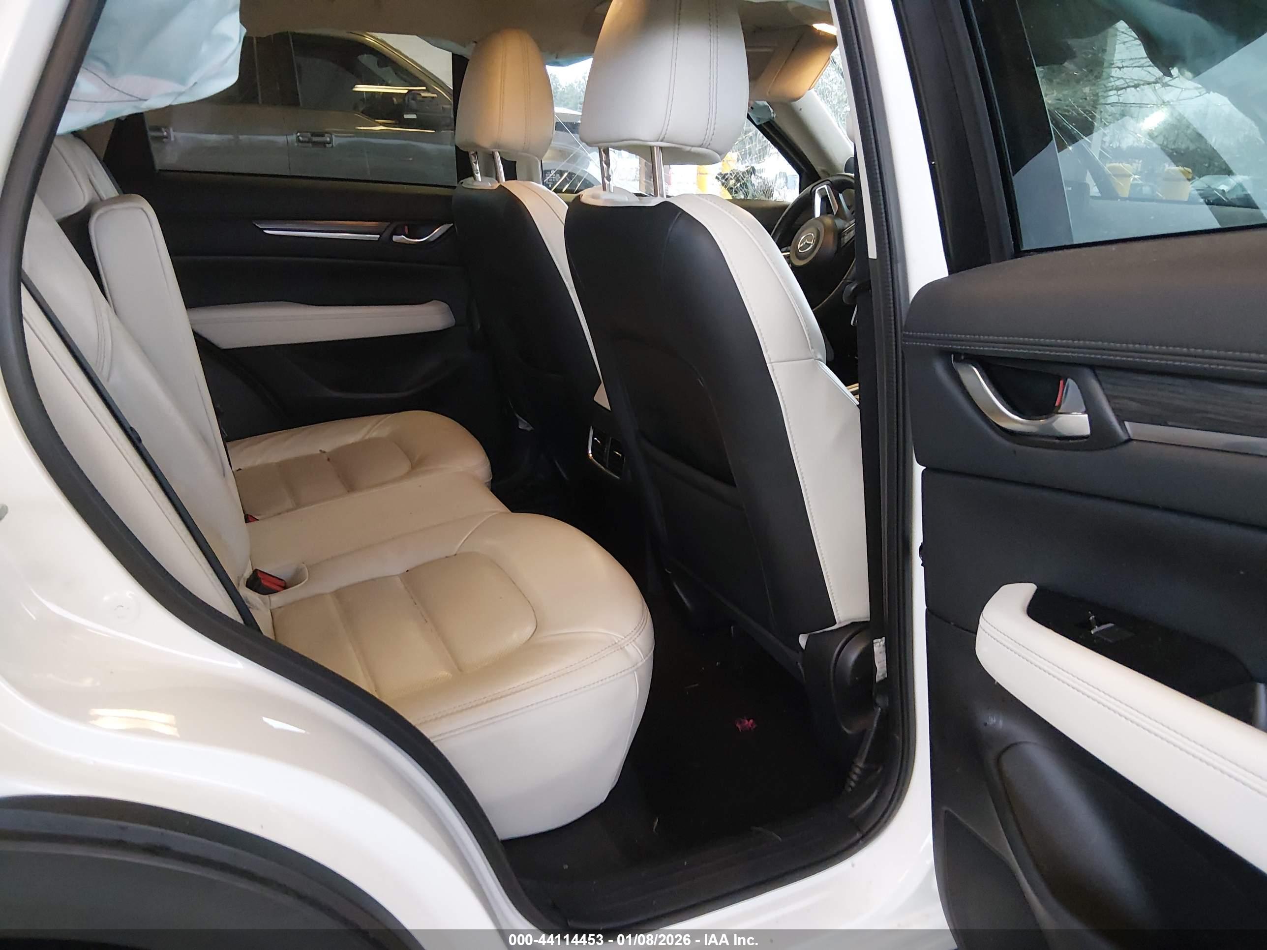 MAZDA CX-5 image 8