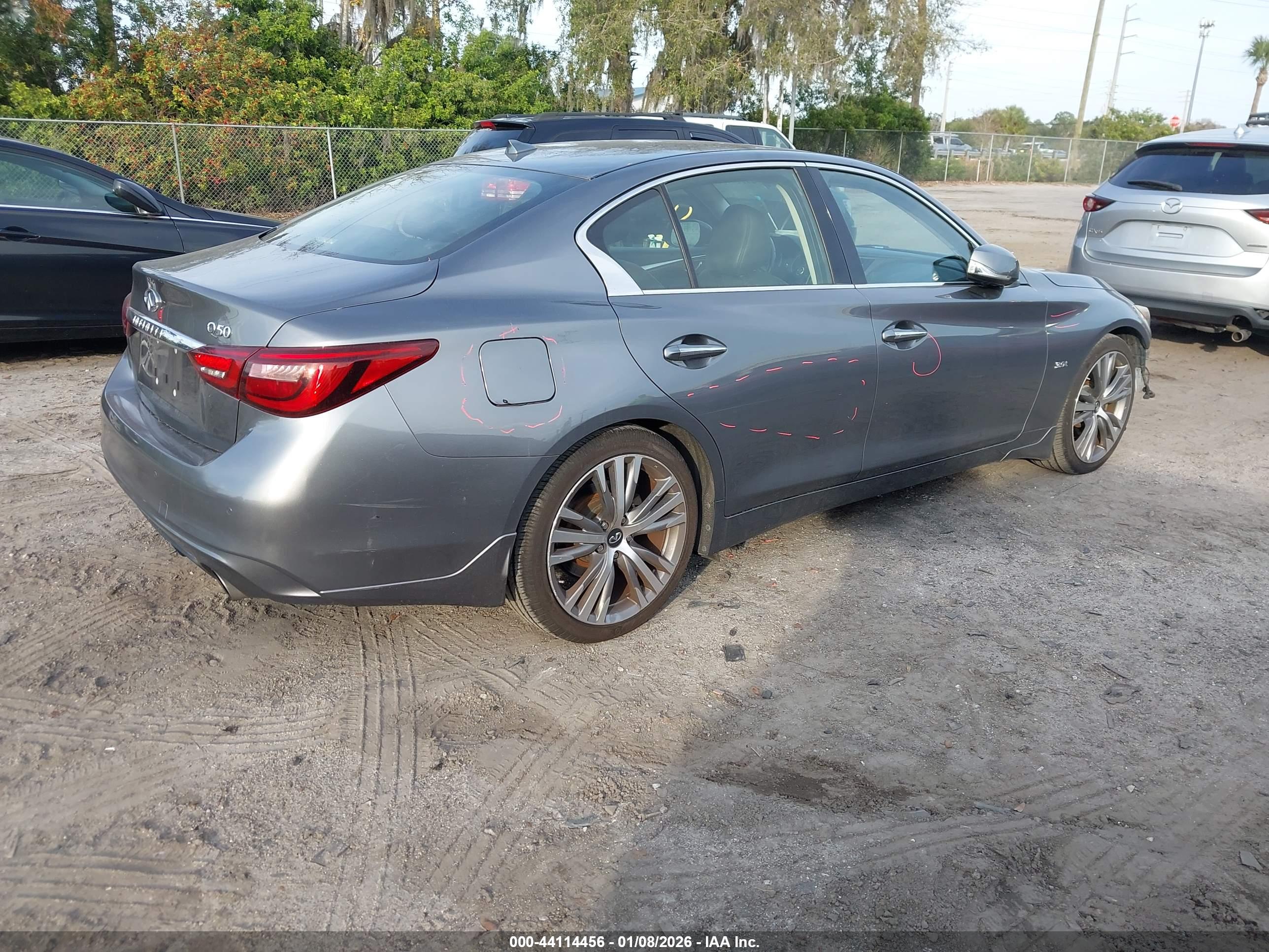 INFINITI Q50 image 4