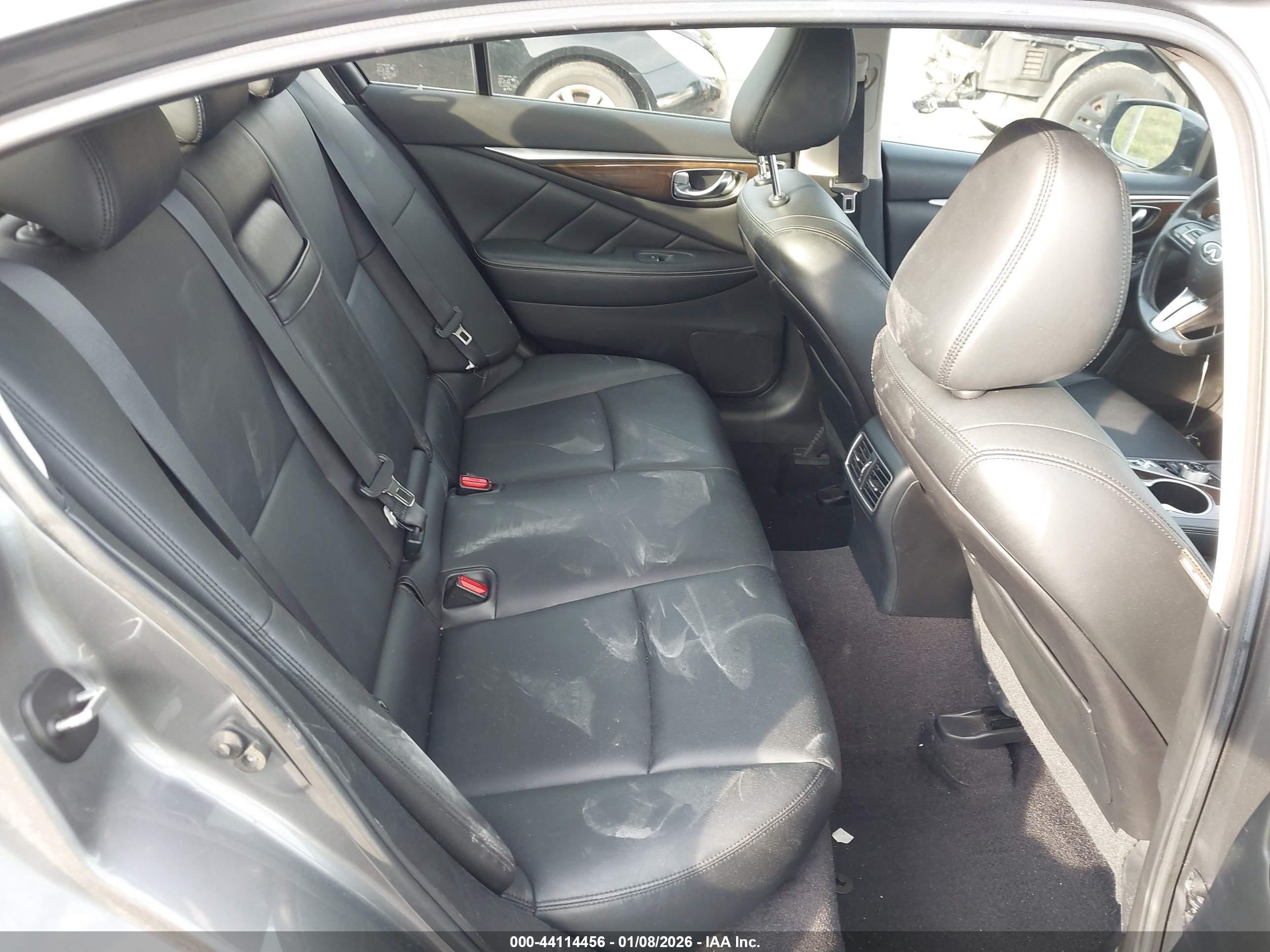 INFINITI Q50 image 8
