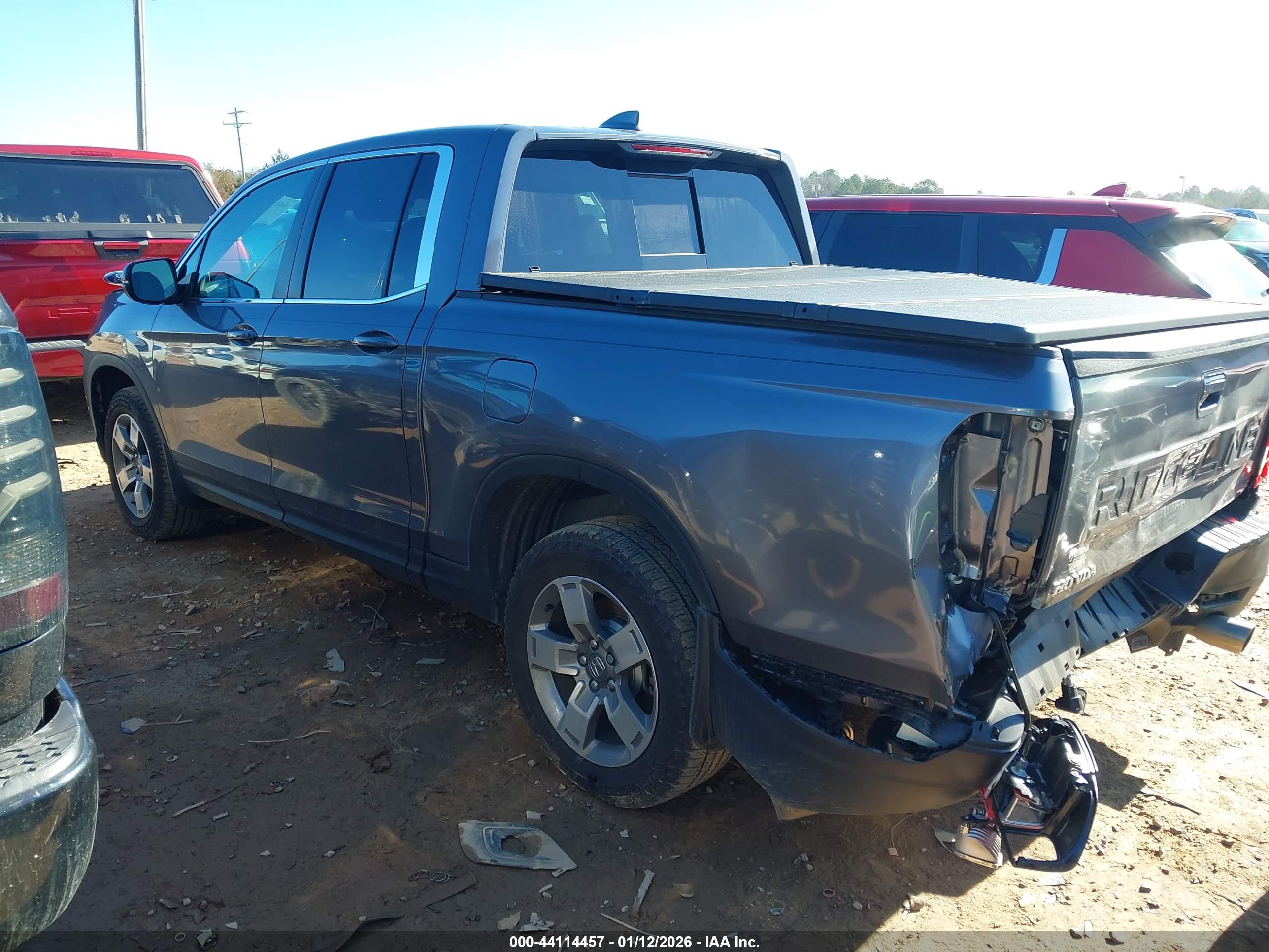 HONDA RIDGELINE image 3