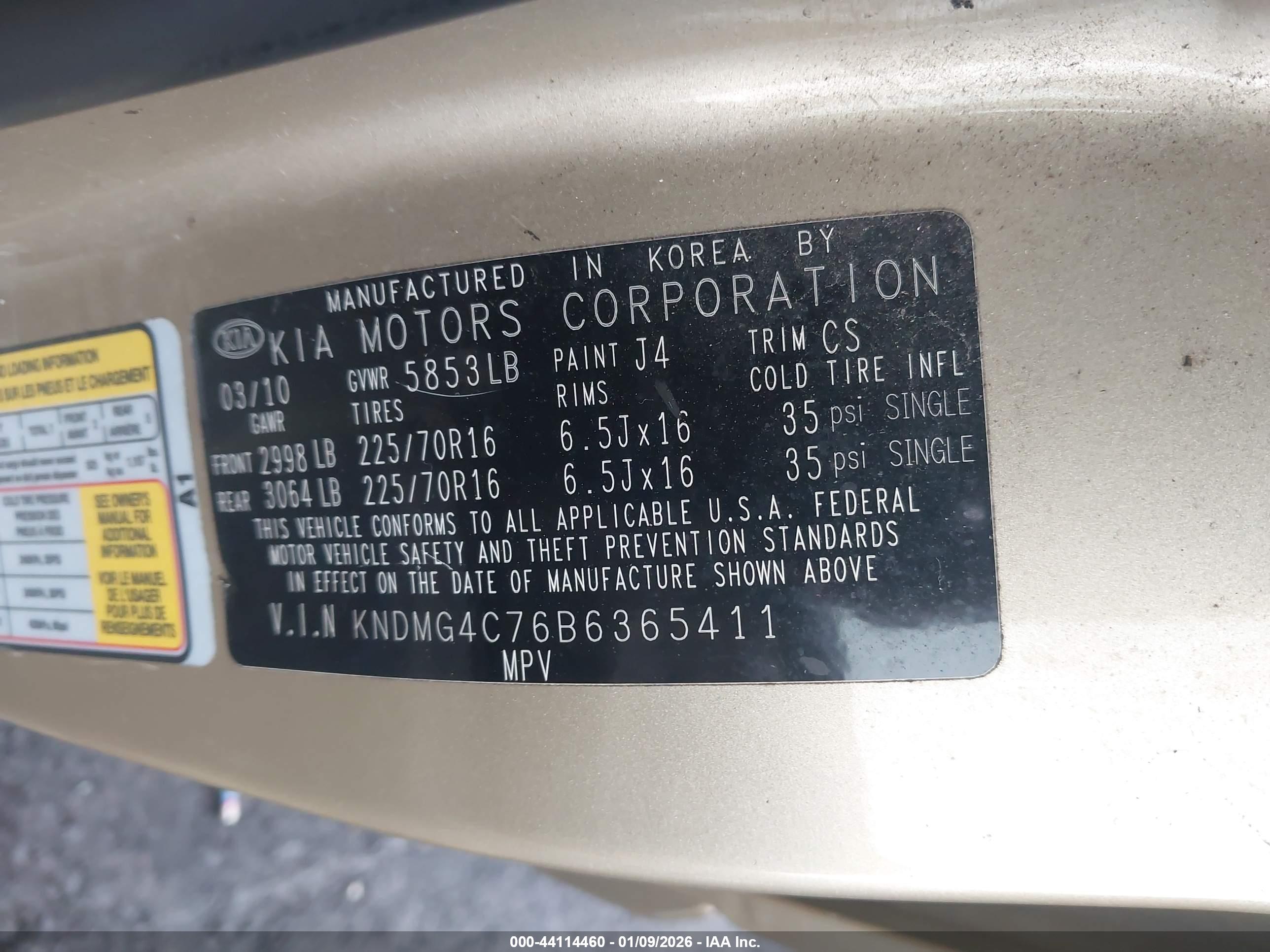 KIA SEDONA image 9