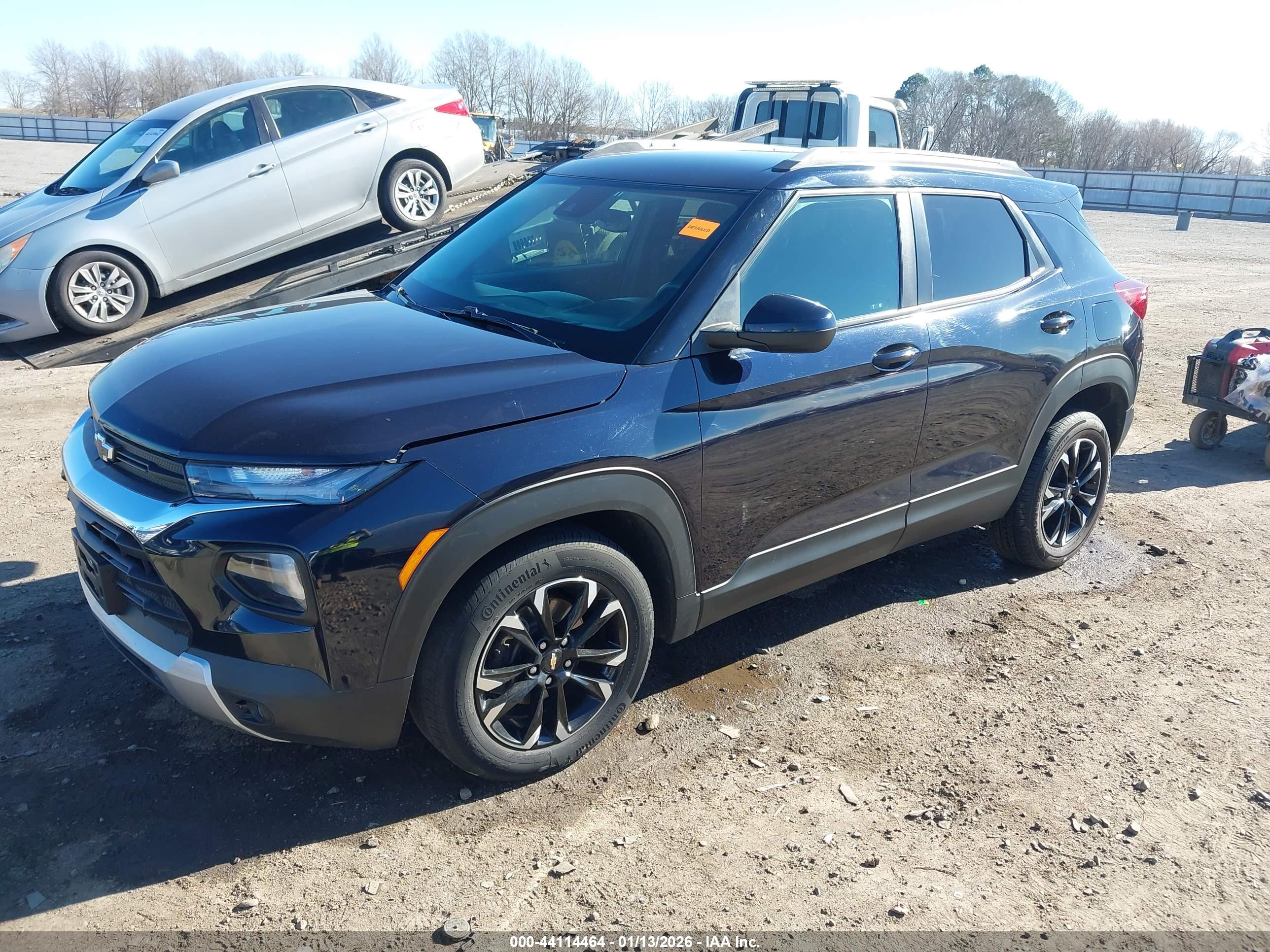 CHEVROLET TRAILBLAZER image 2