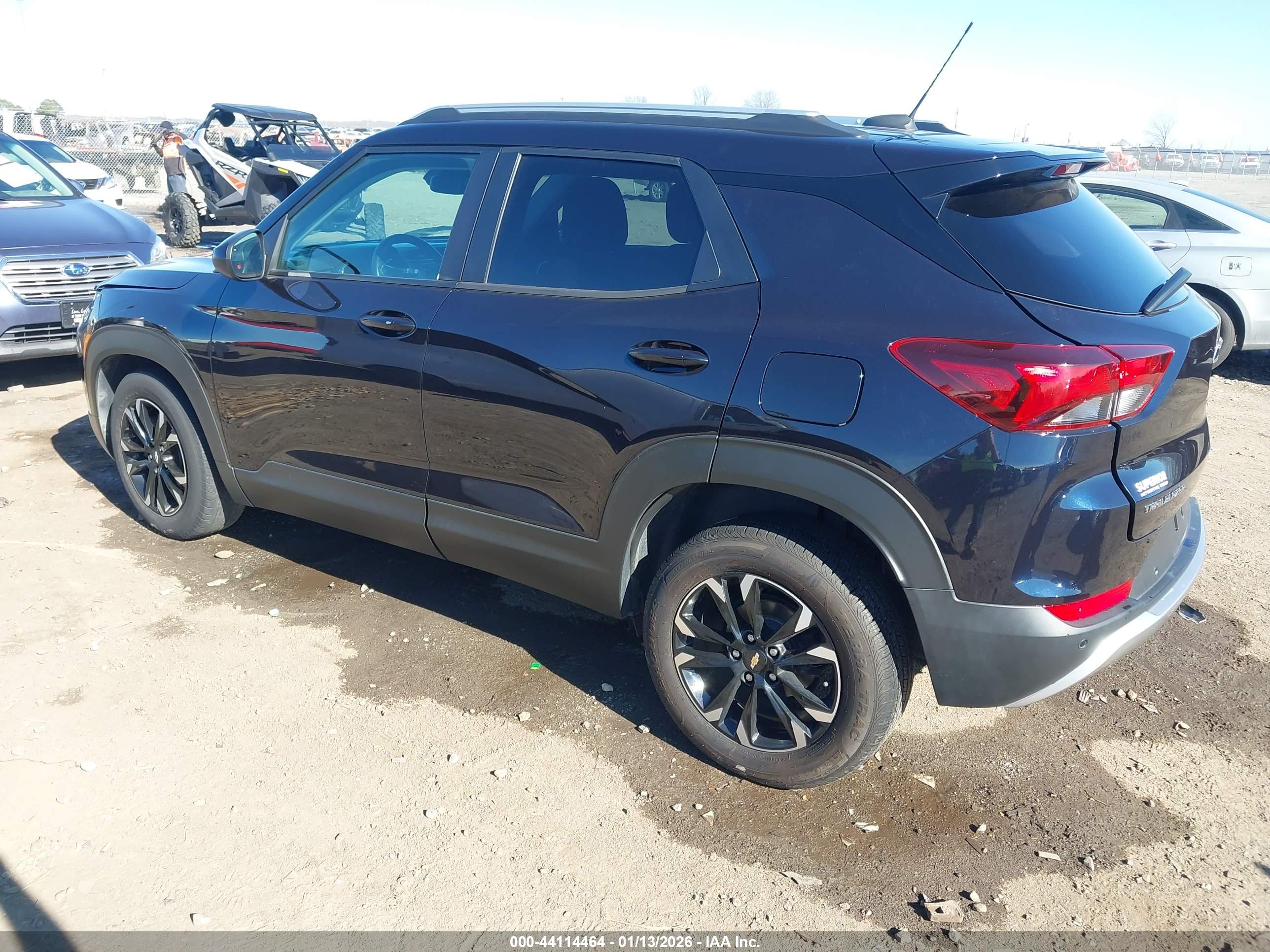 CHEVROLET TRAILBLAZER image 3