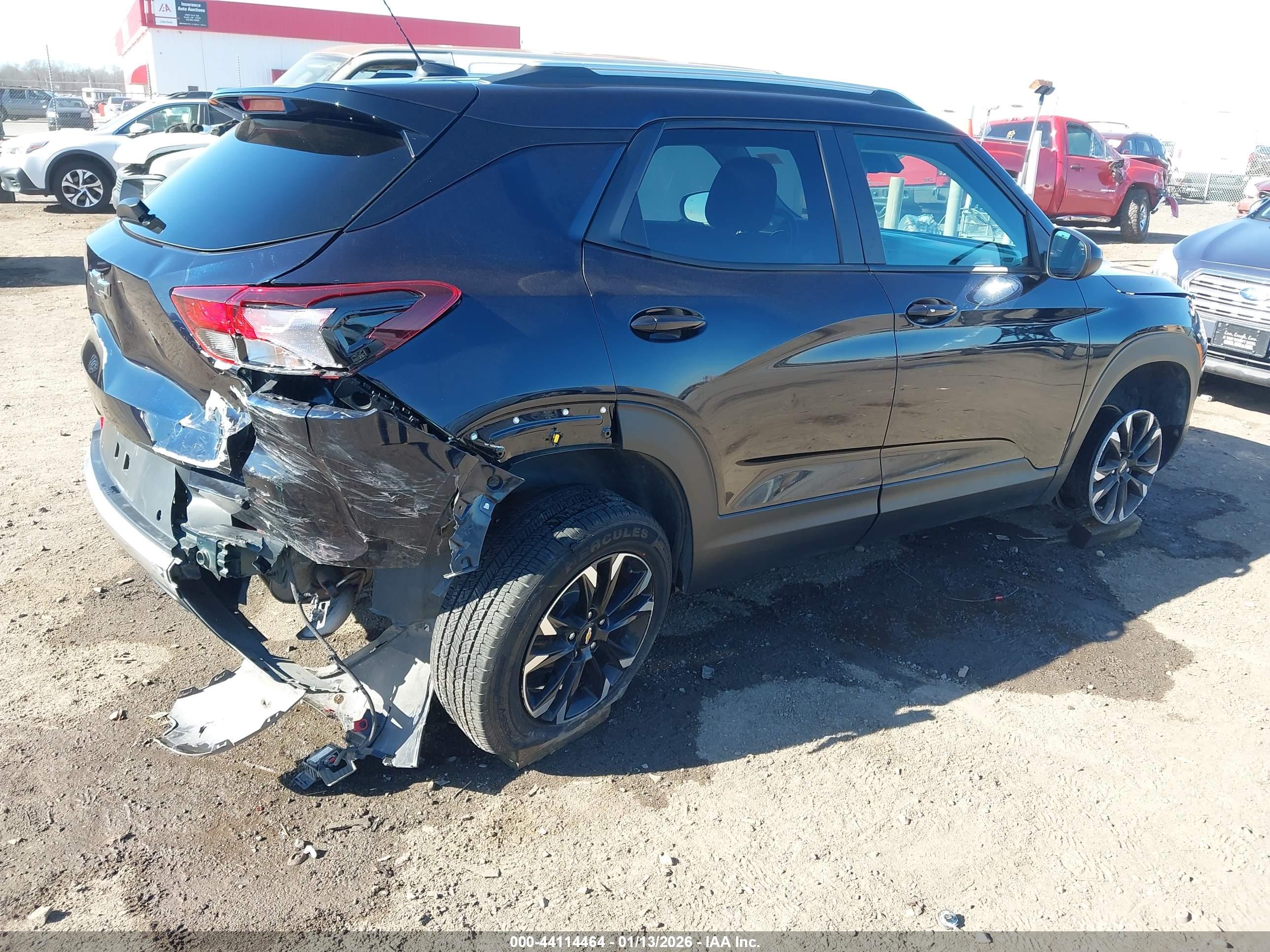 CHEVROLET TRAILBLAZER image 4