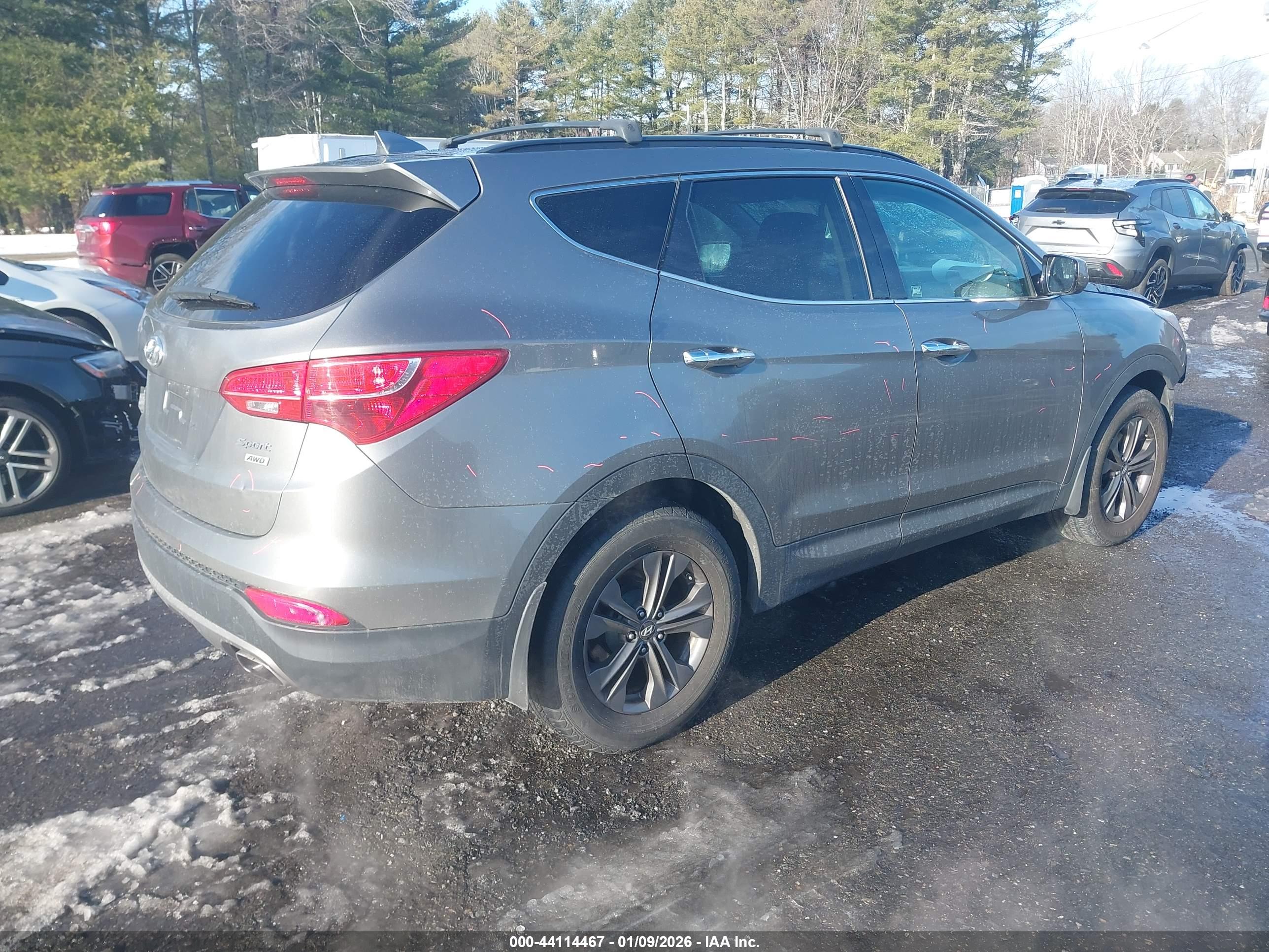 HYUNDAI SANTA image 4
