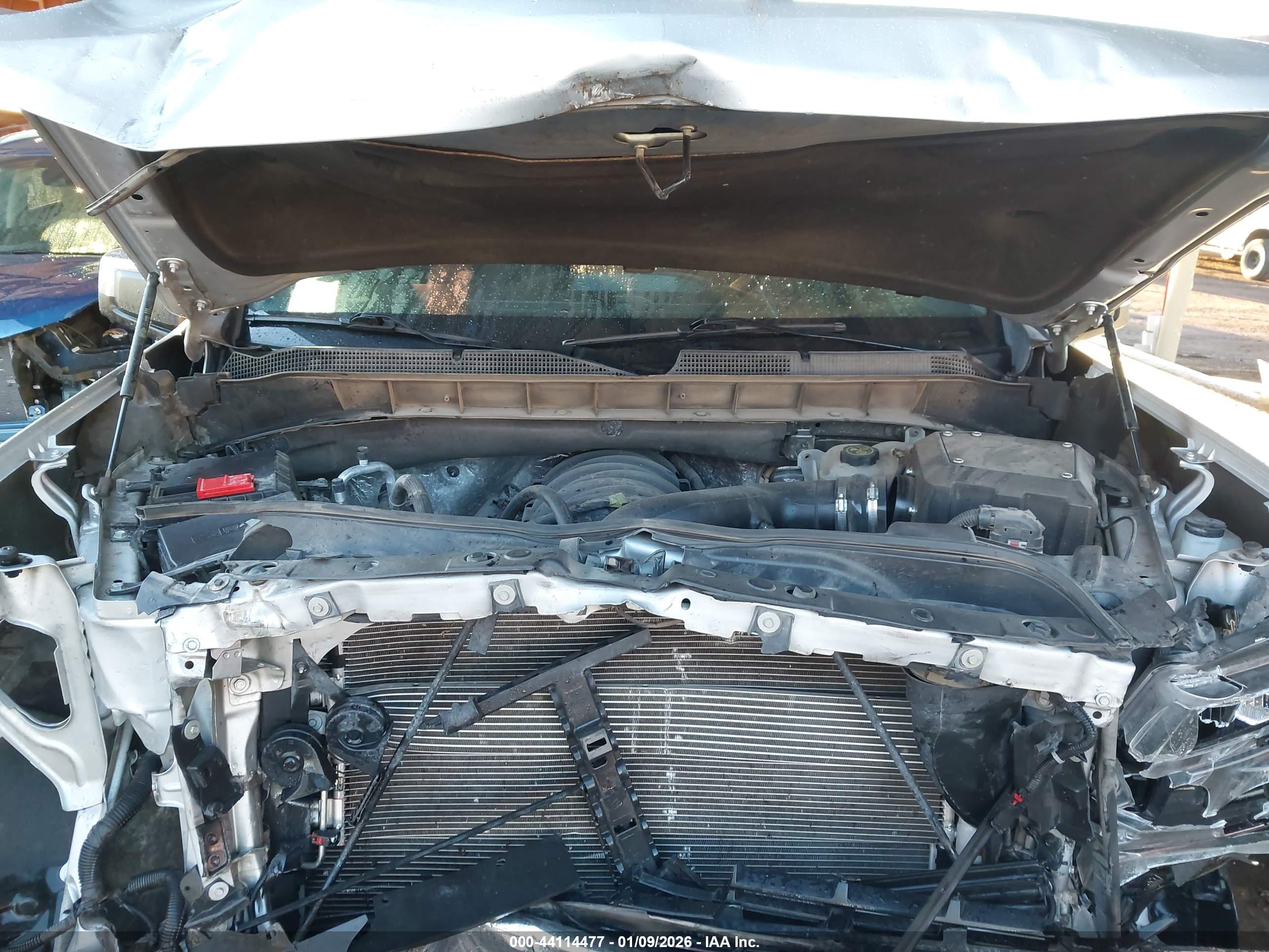 CHEVROLET SILVERADO image 10