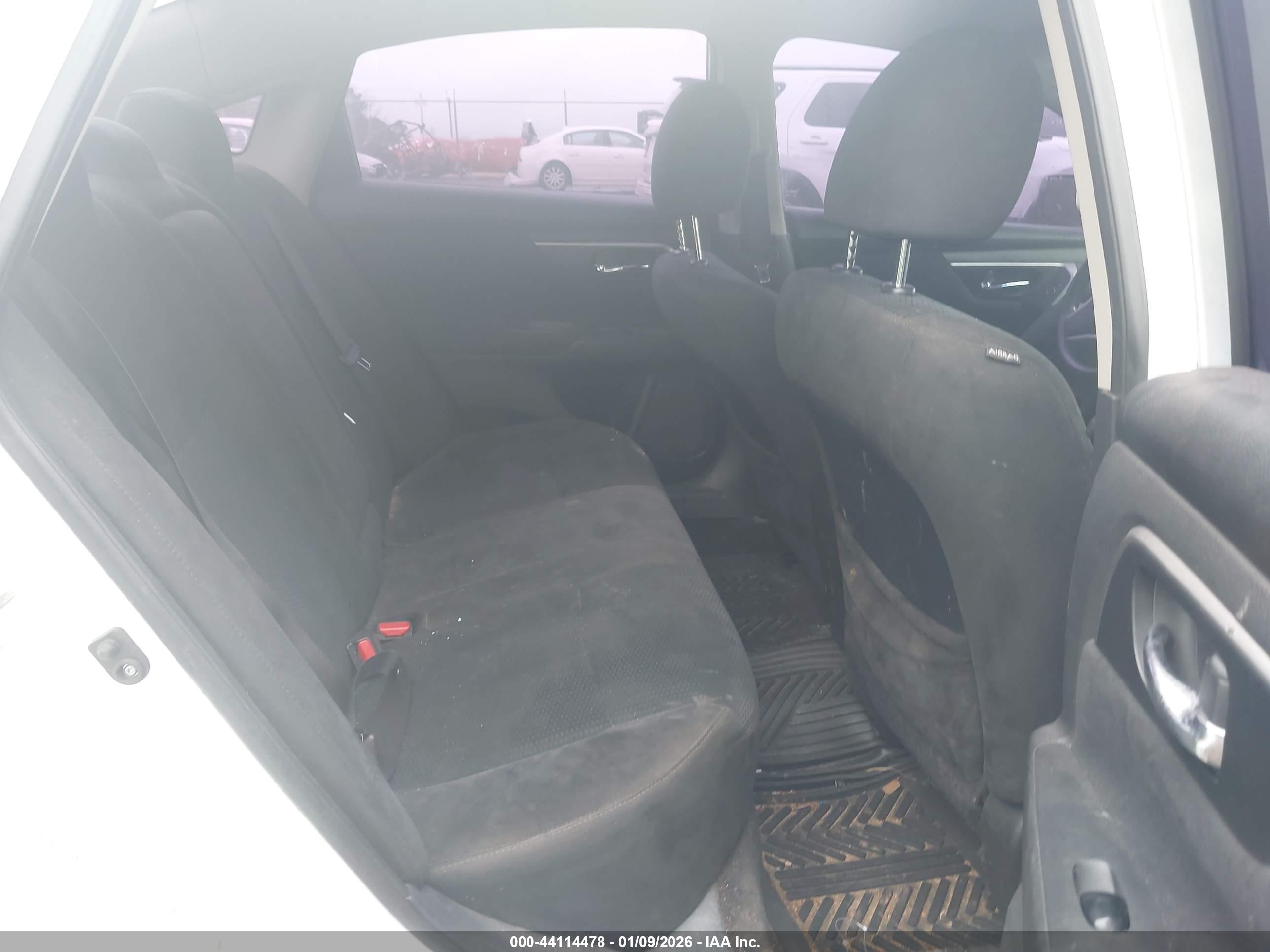 NISSAN ALTIMA image 8