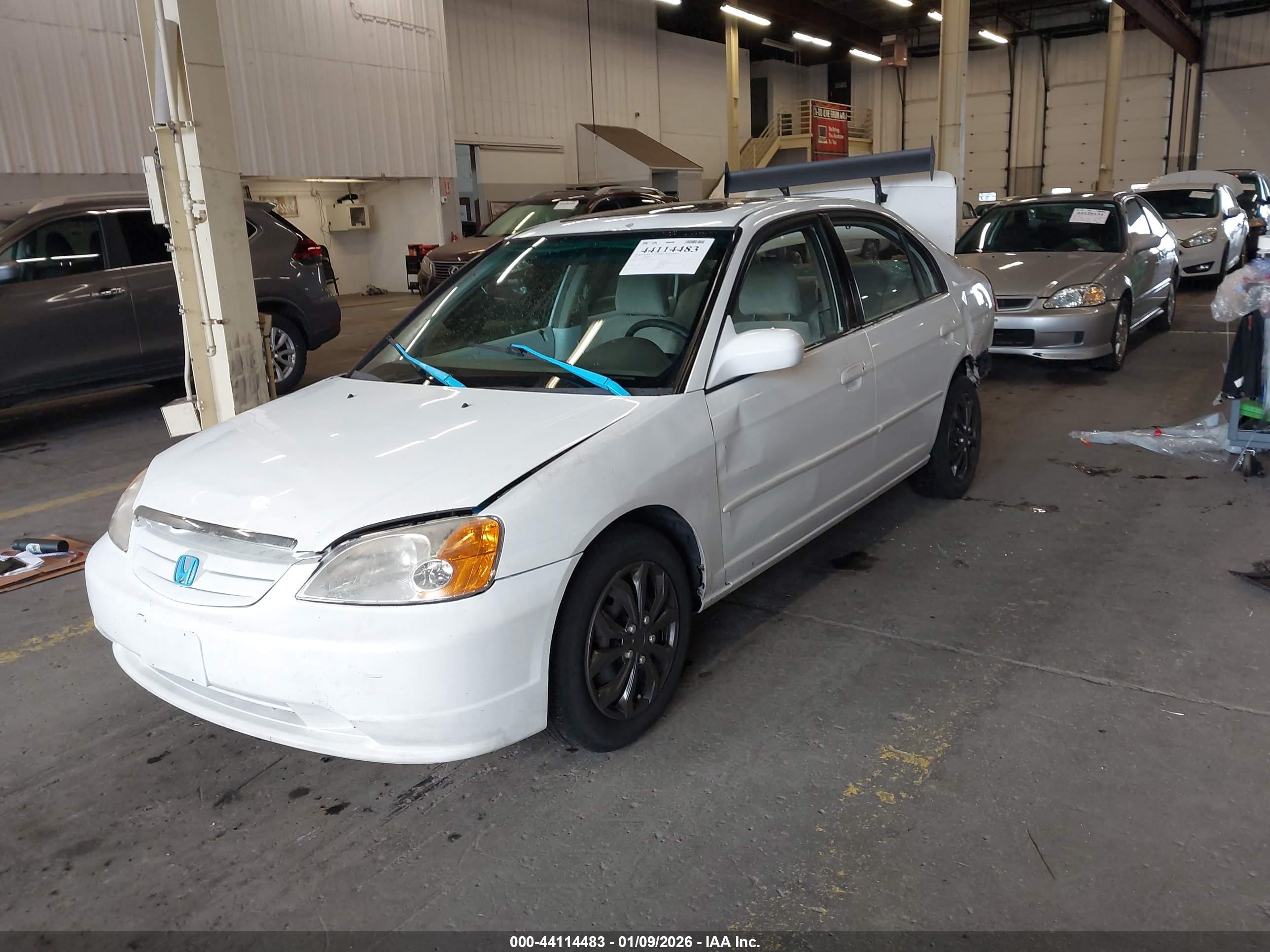 HONDA CIVIC image 2