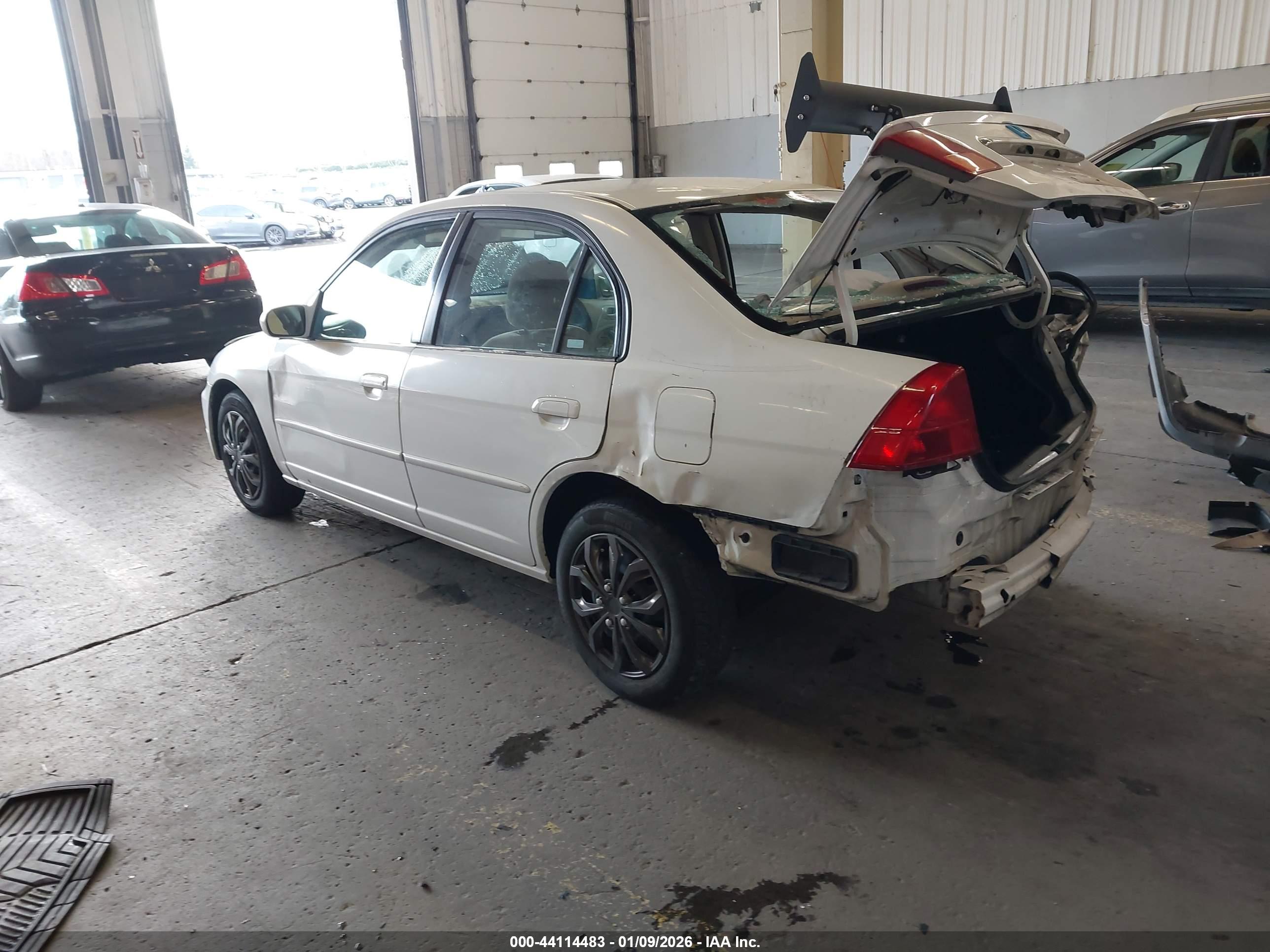 HONDA CIVIC image 3