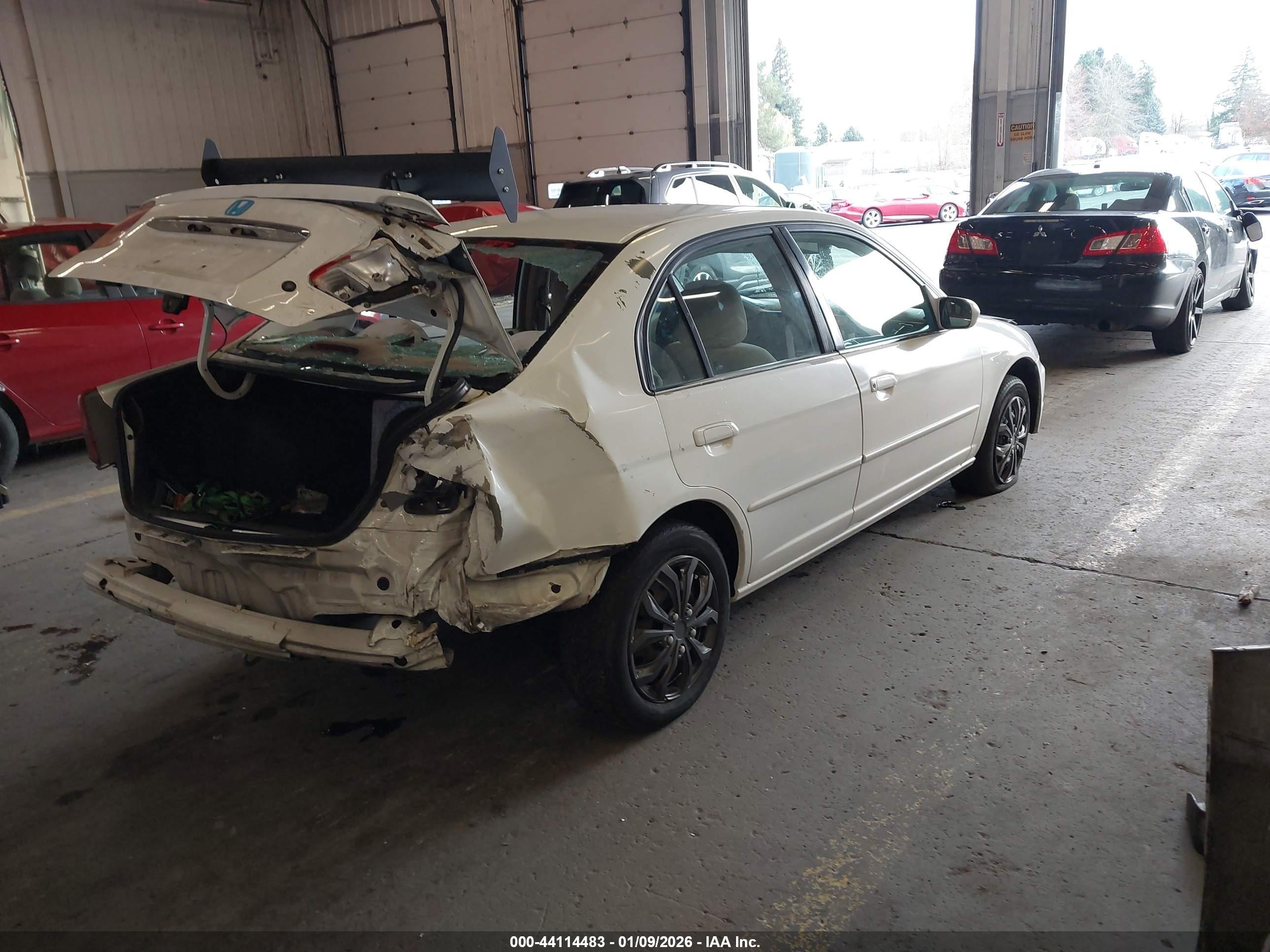 HONDA CIVIC image 4