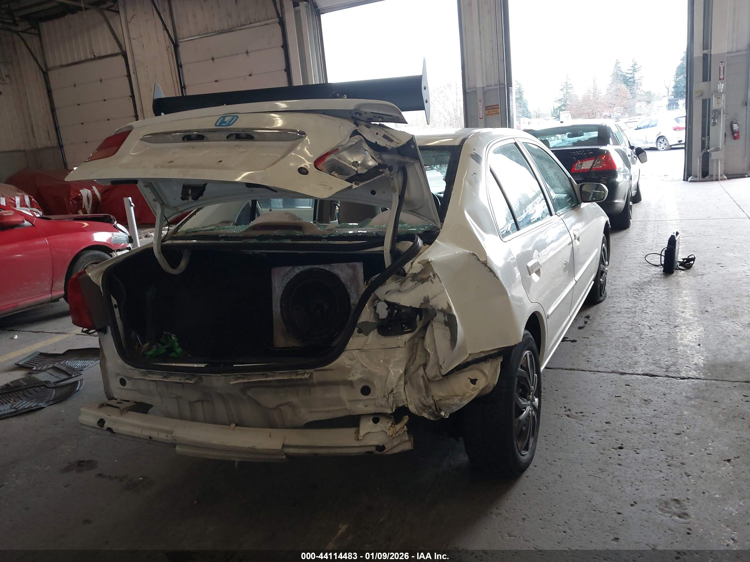 HONDA CIVIC image 6