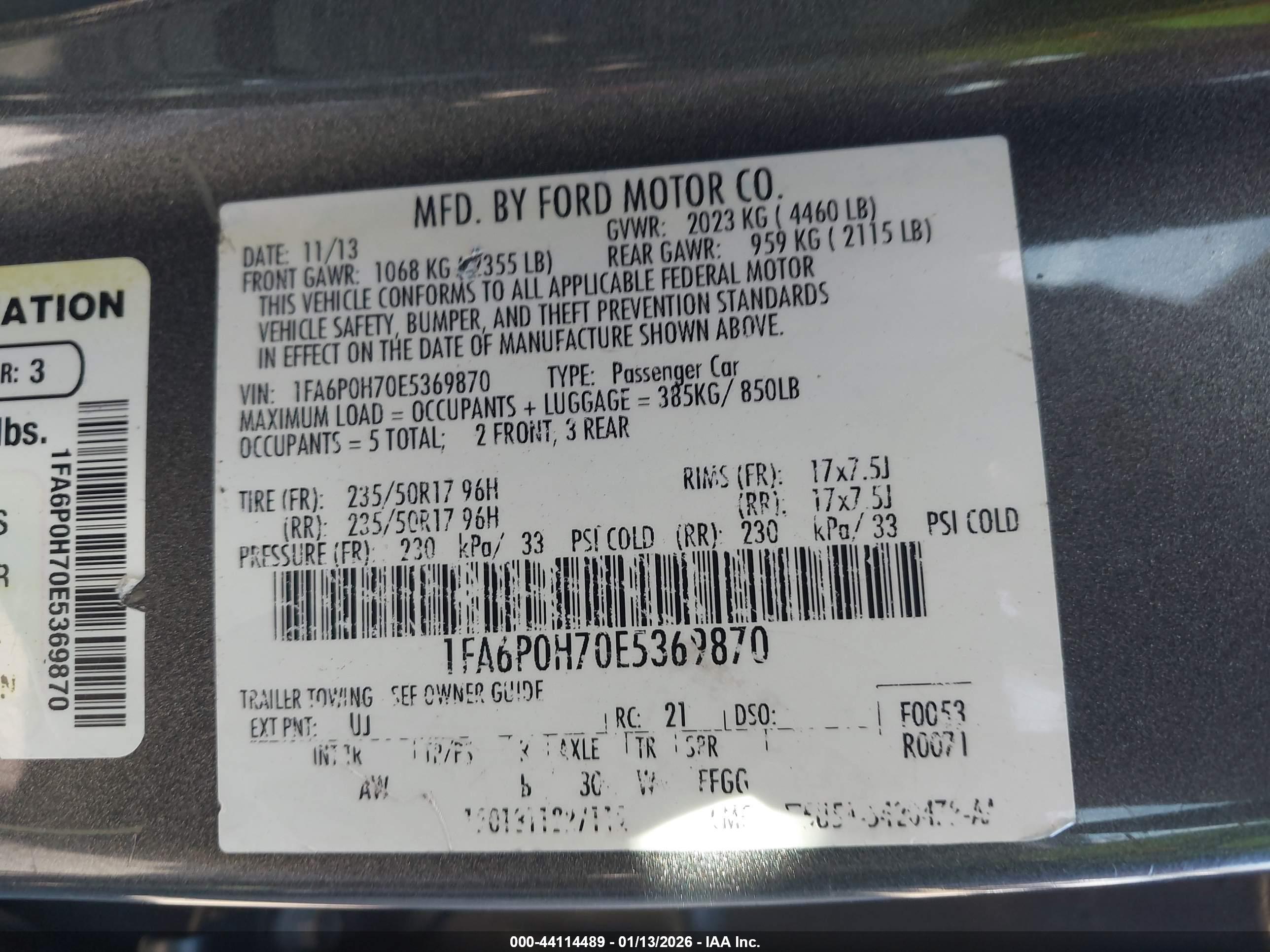 FORD FUSION image 9