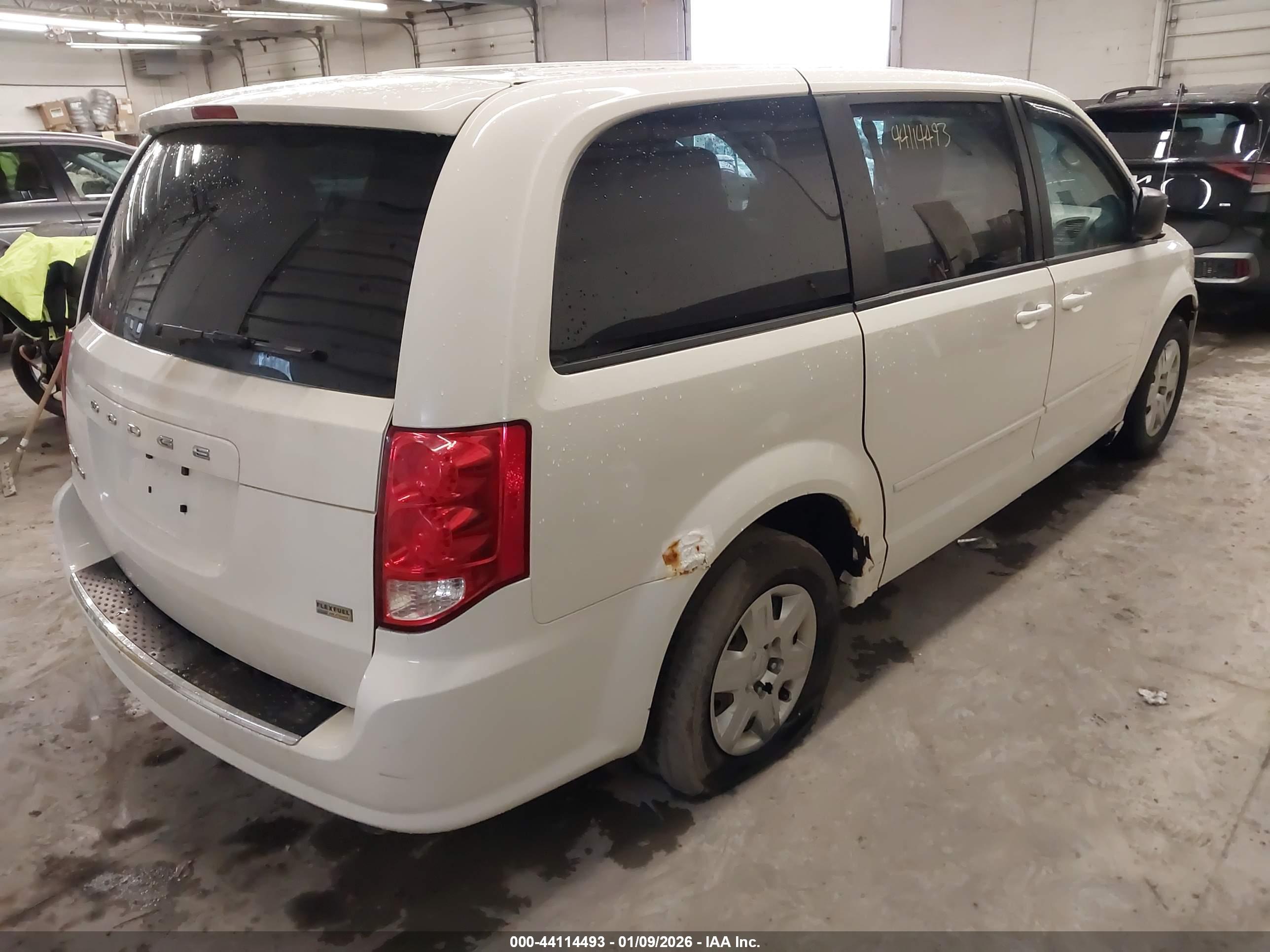 DODGE GRAND image 4