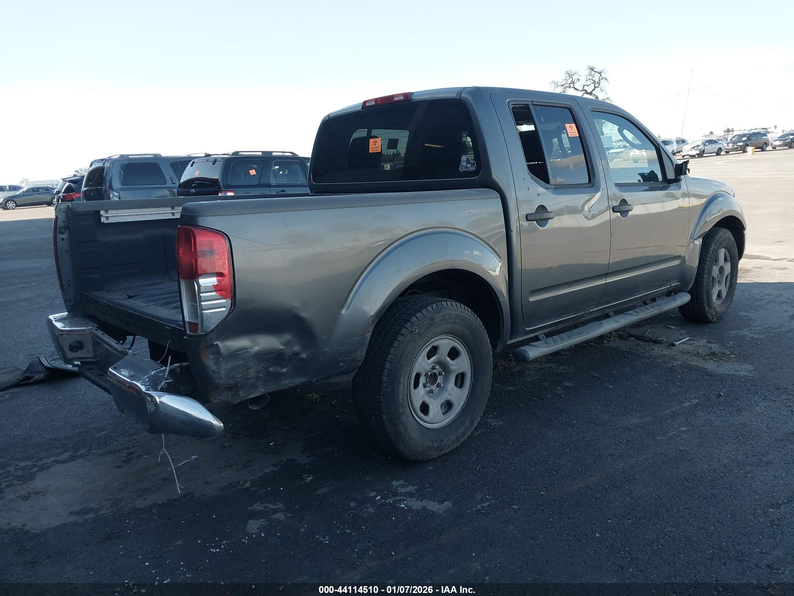 NISSAN FRONTIER image 4
