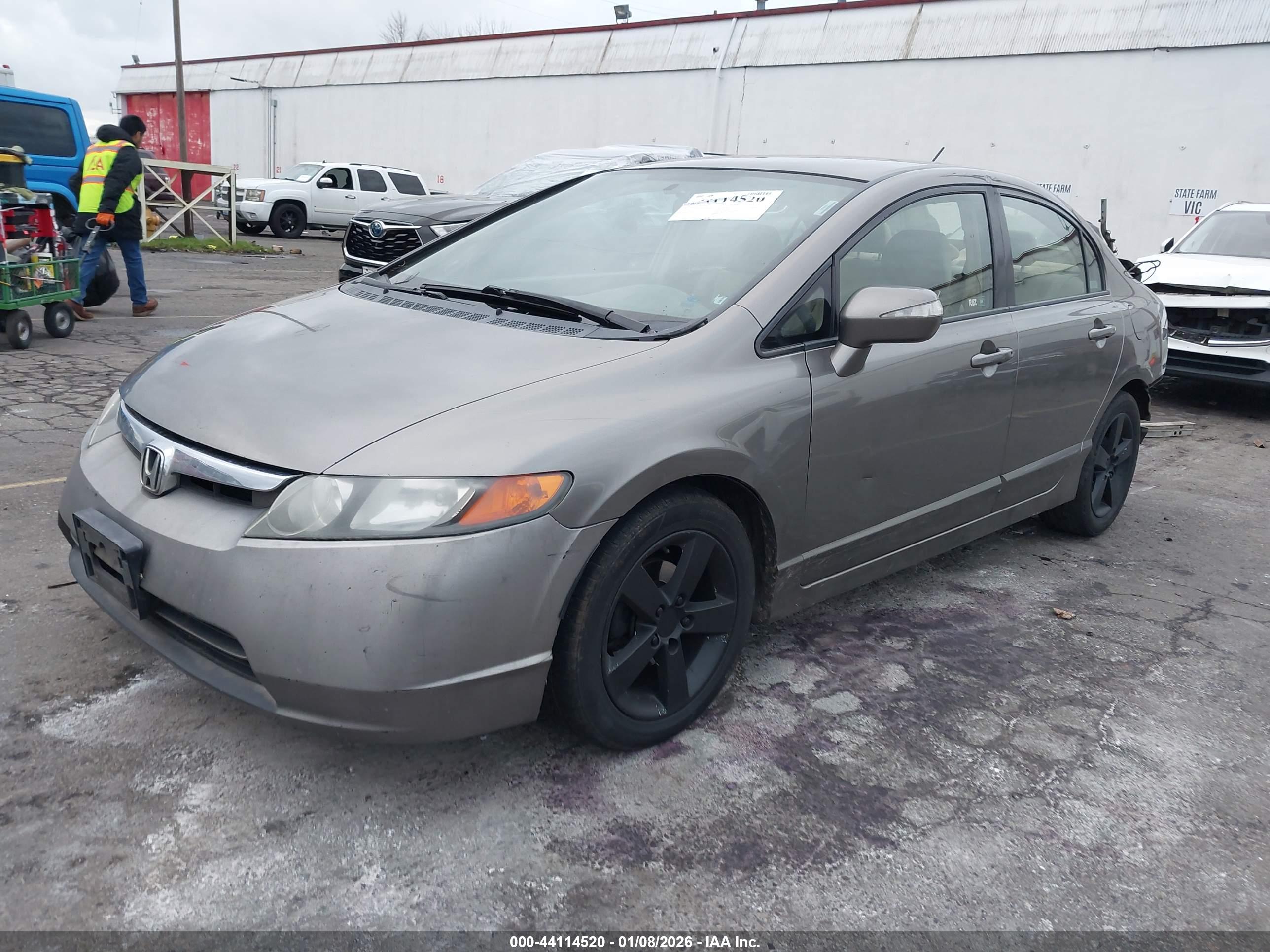 HONDA CIVIC image 2