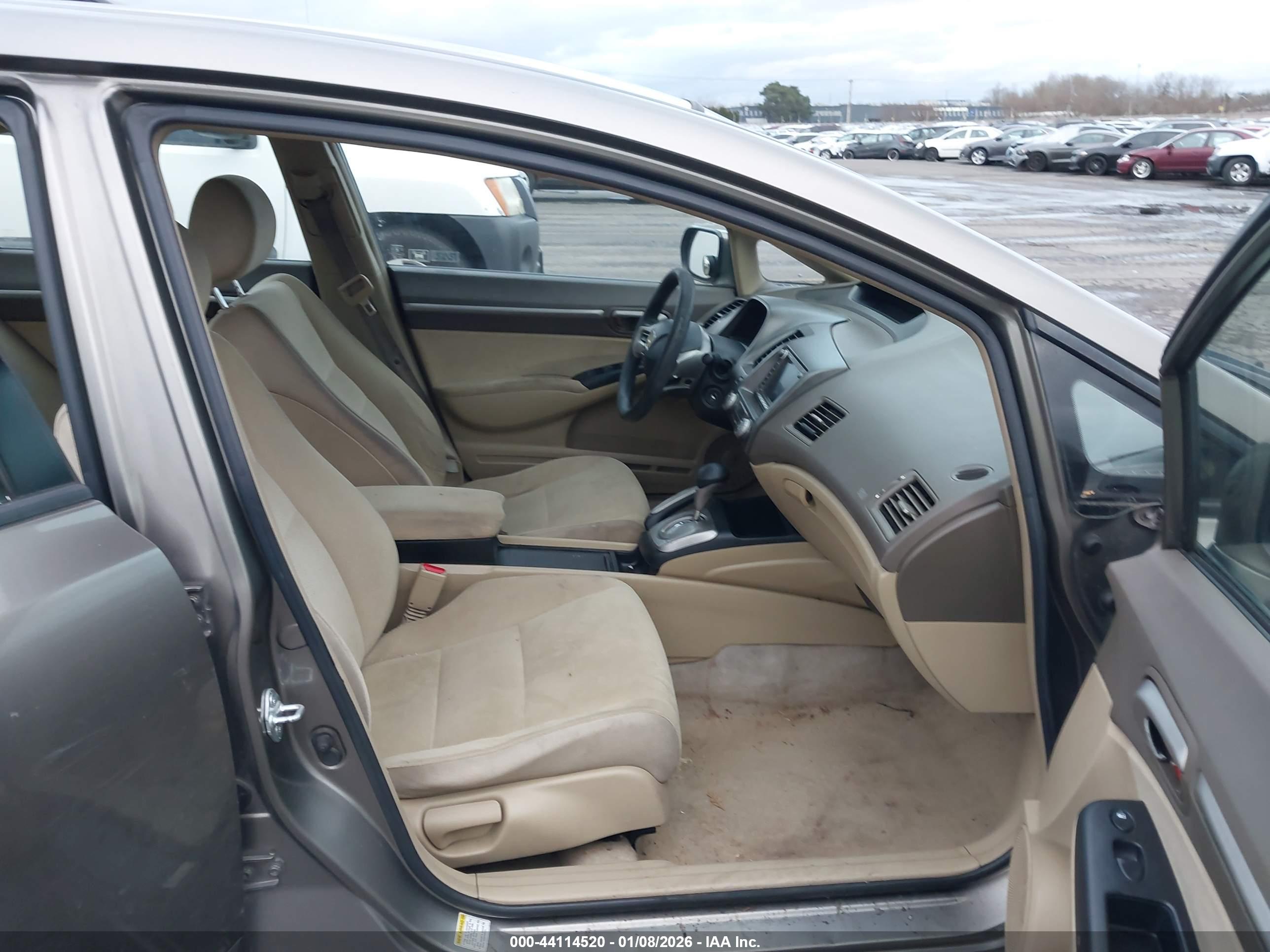 HONDA CIVIC image 5
