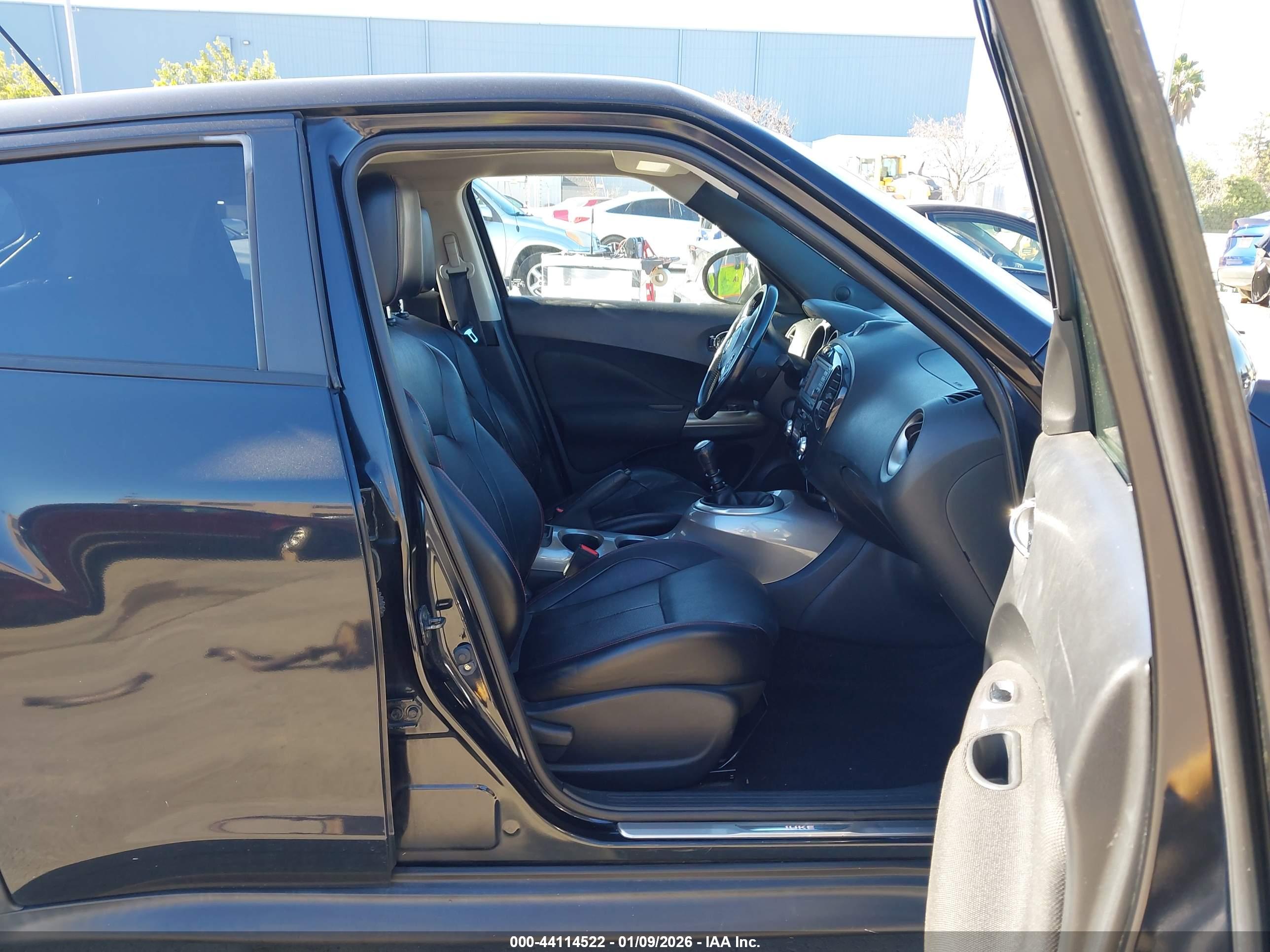 NISSAN JUKE image 5