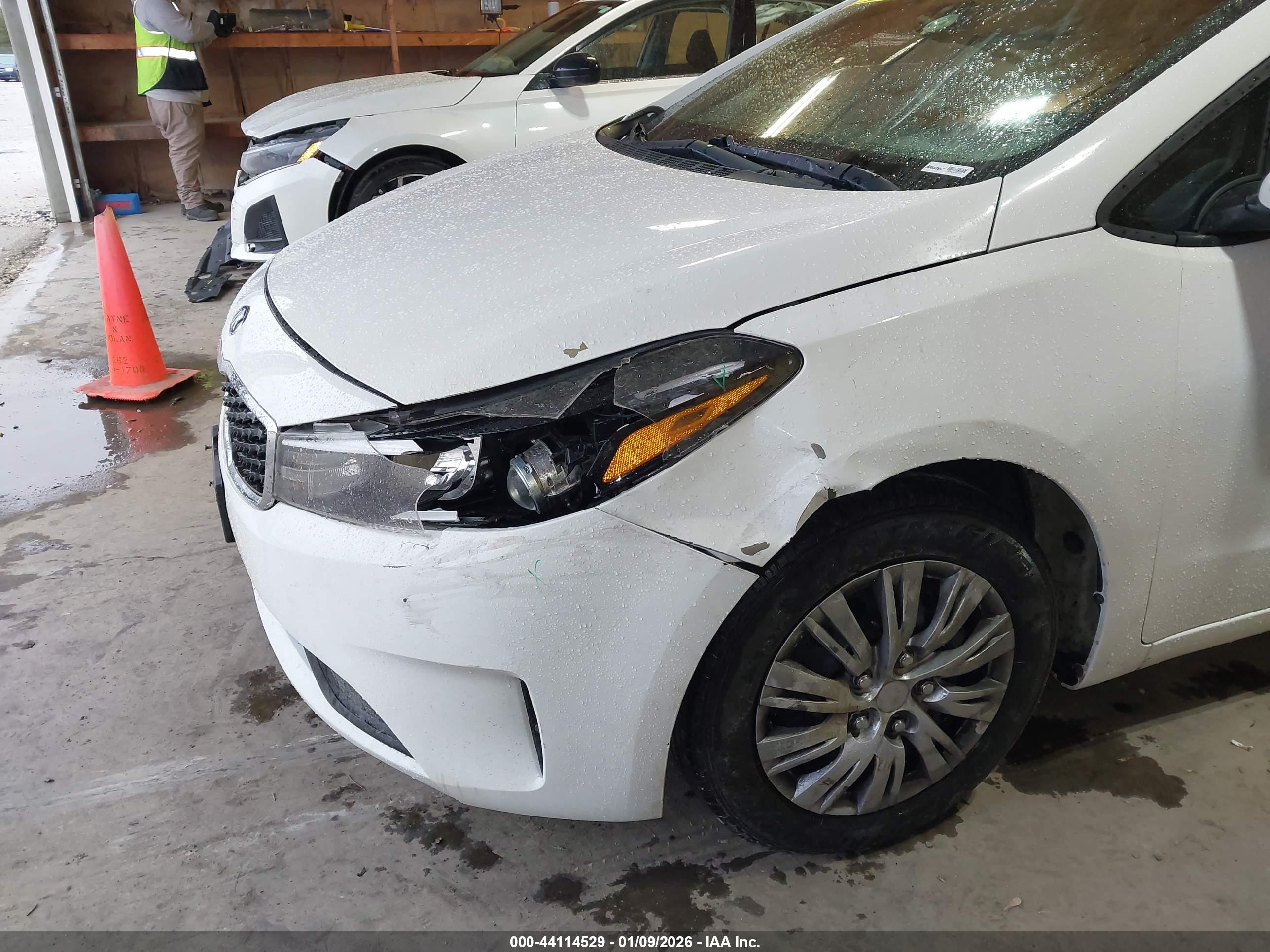 KIA FORTE image 6