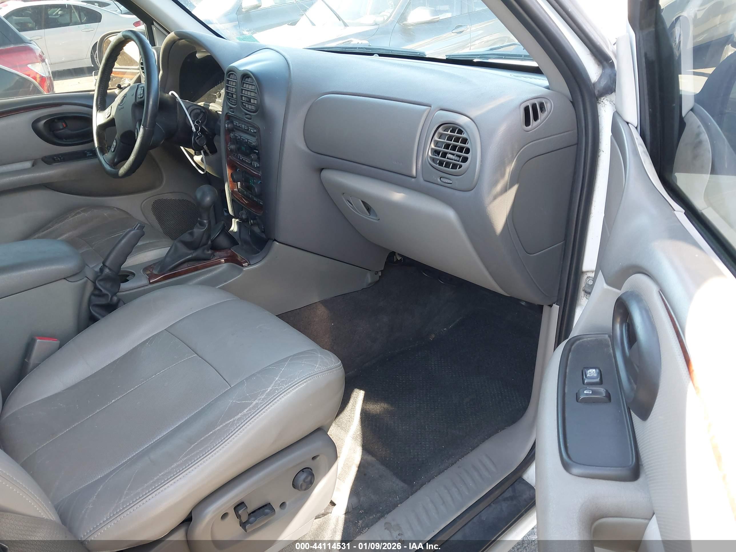 OLDSMOBILE BRAVADA image 5