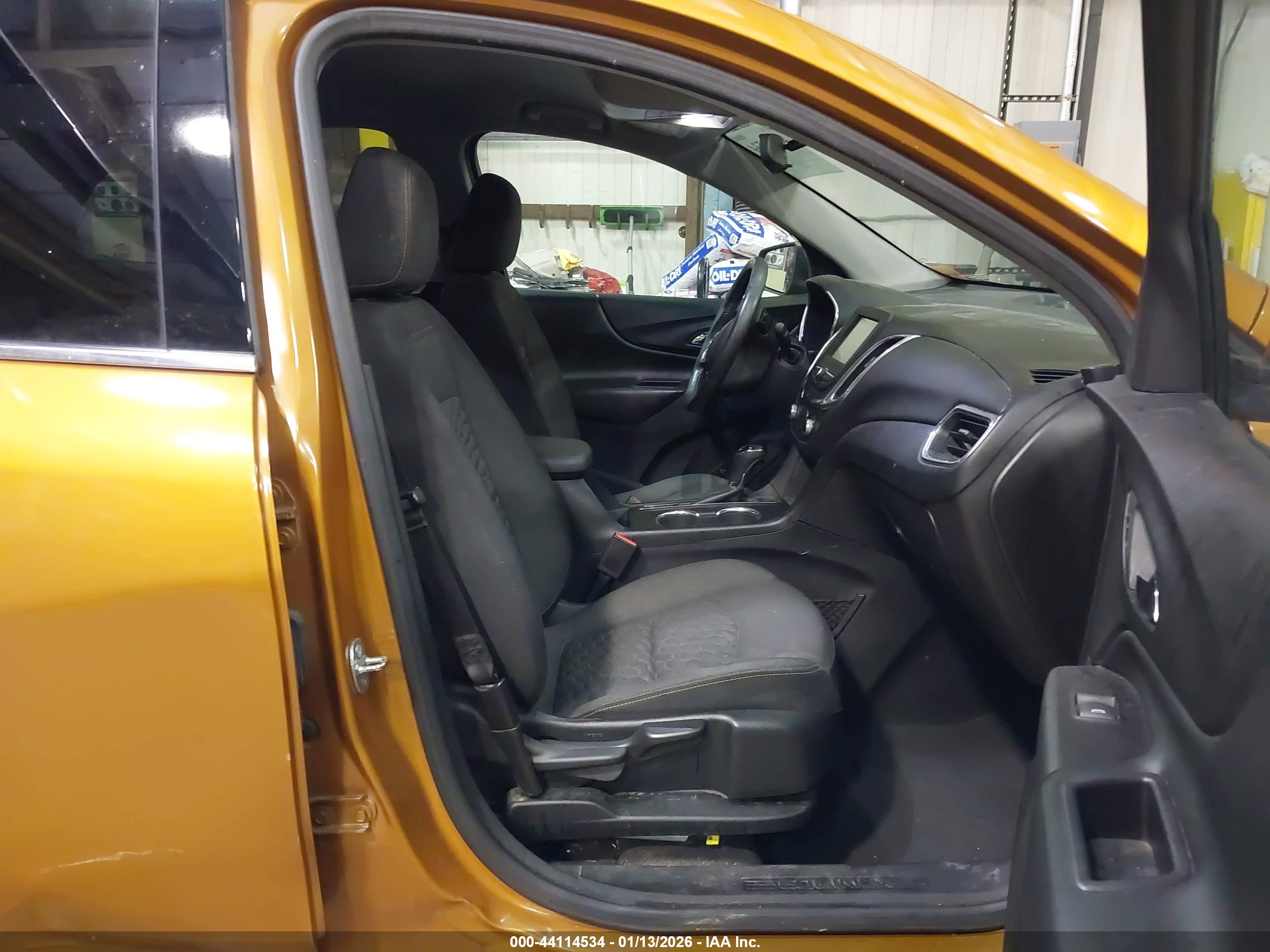 CHEVROLET EQUINOX image 5