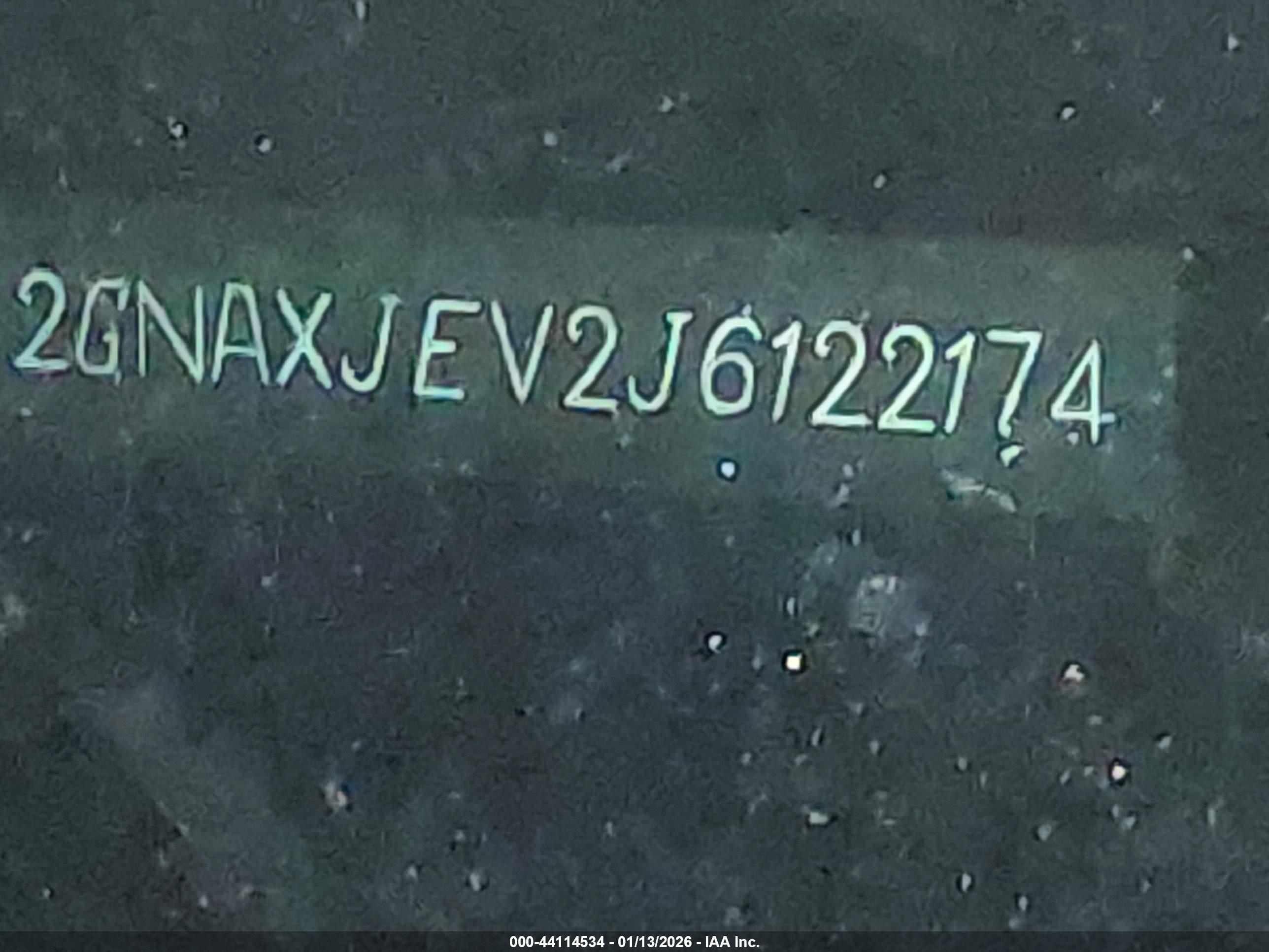 CHEVROLET EQUINOX image 9