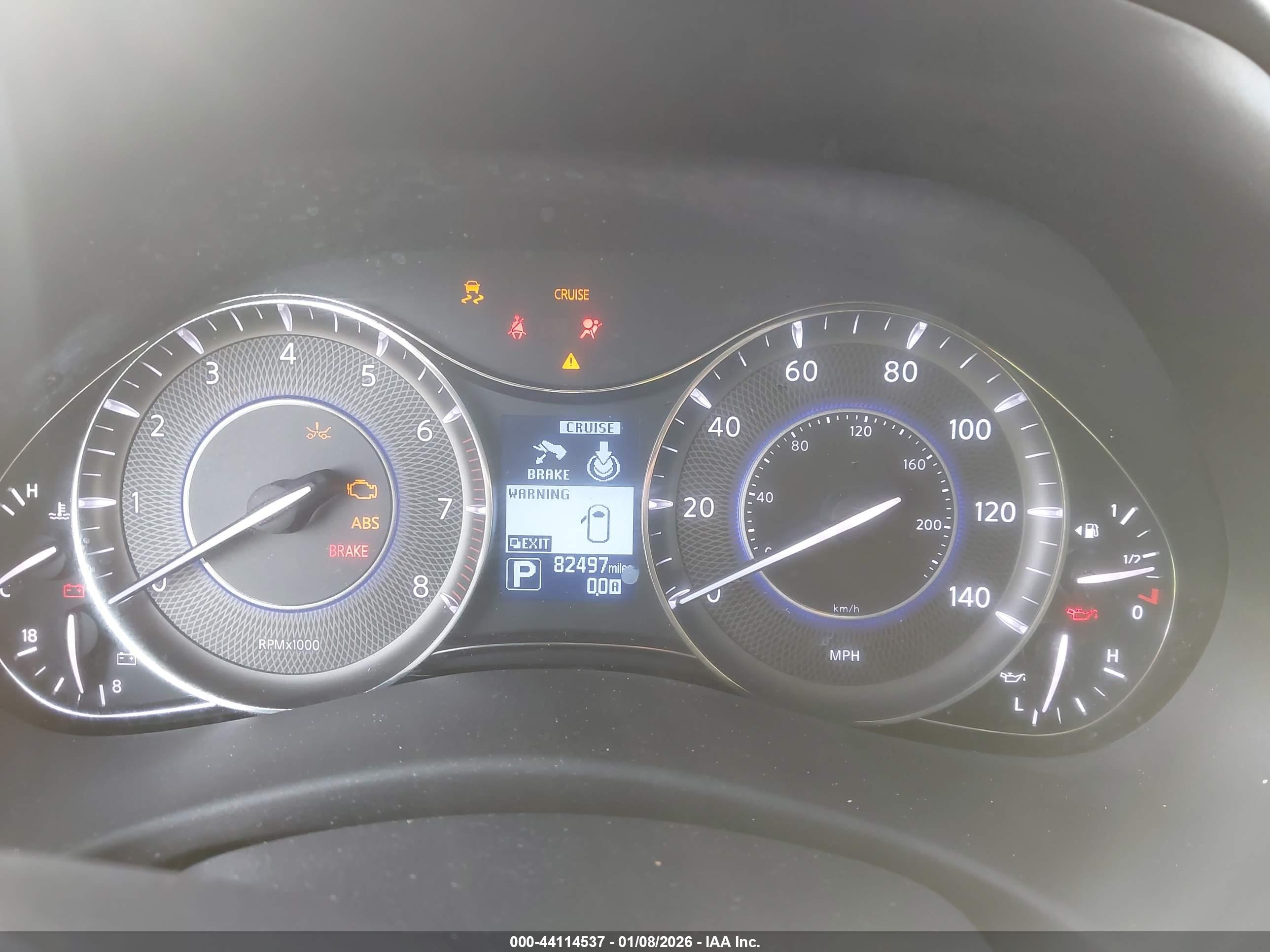 INFINITI QX80 image 7