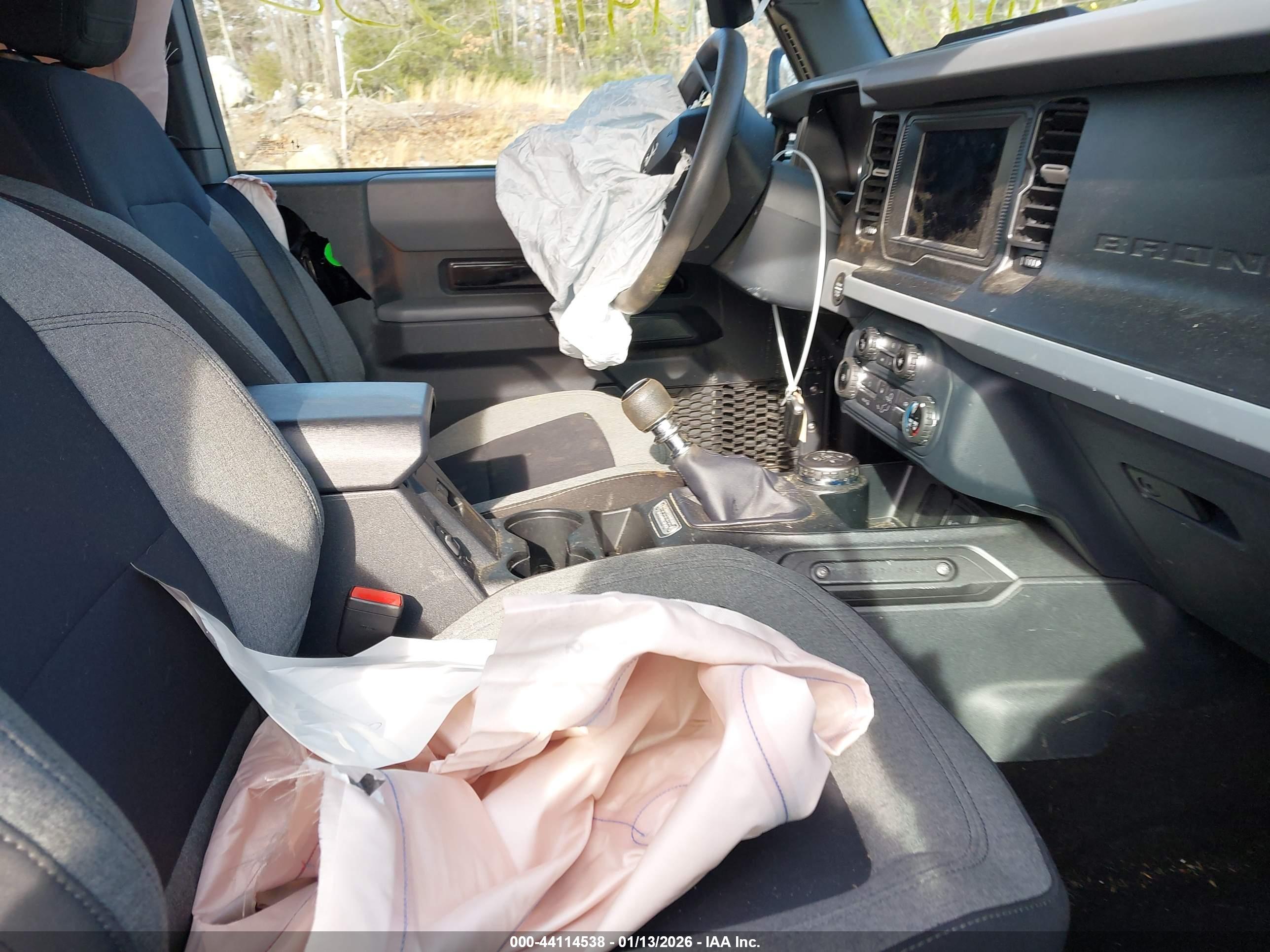 FORD BRONCO image 5