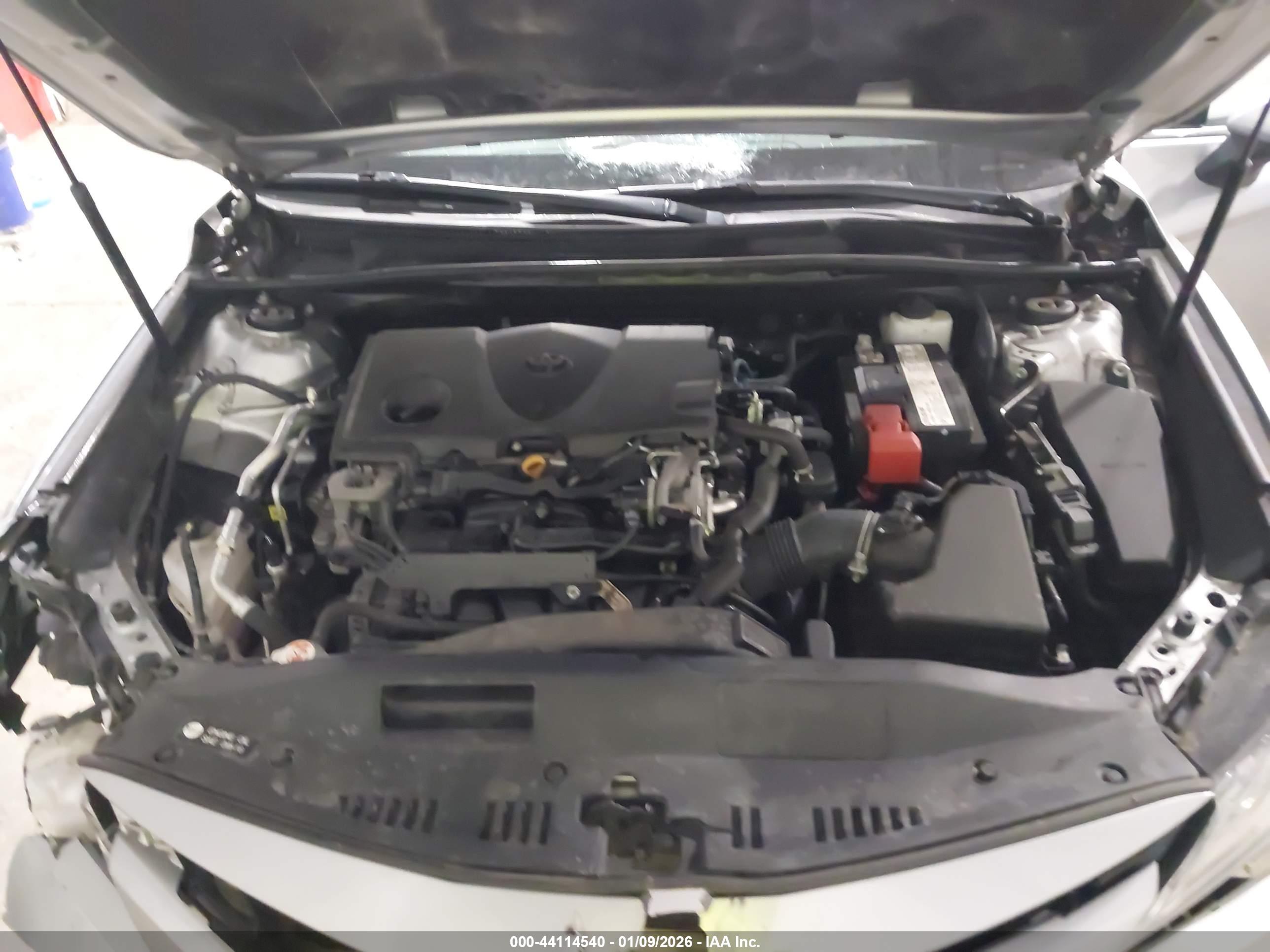 TOYOTA CAMRY image 10