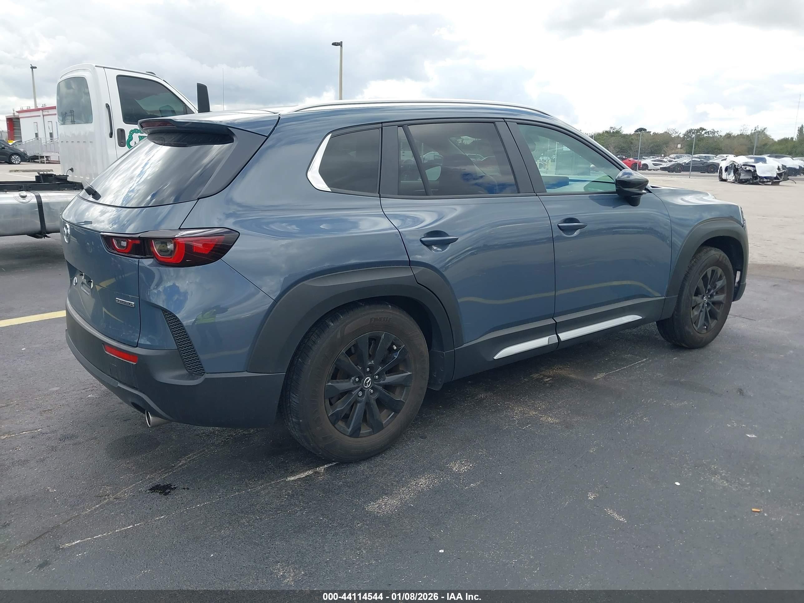 MAZDA CX-50 image 4