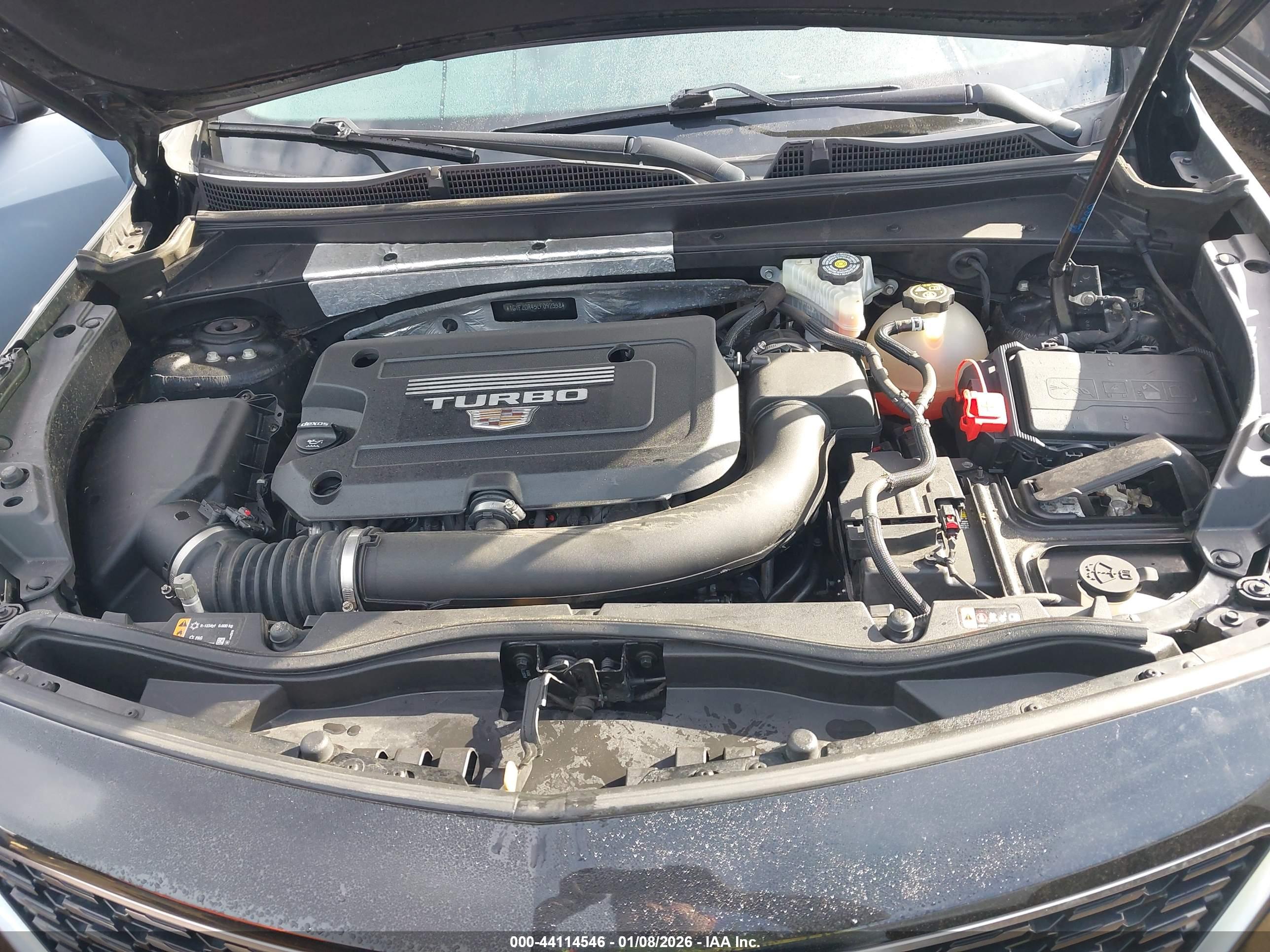CADILLAC XT4 image 10