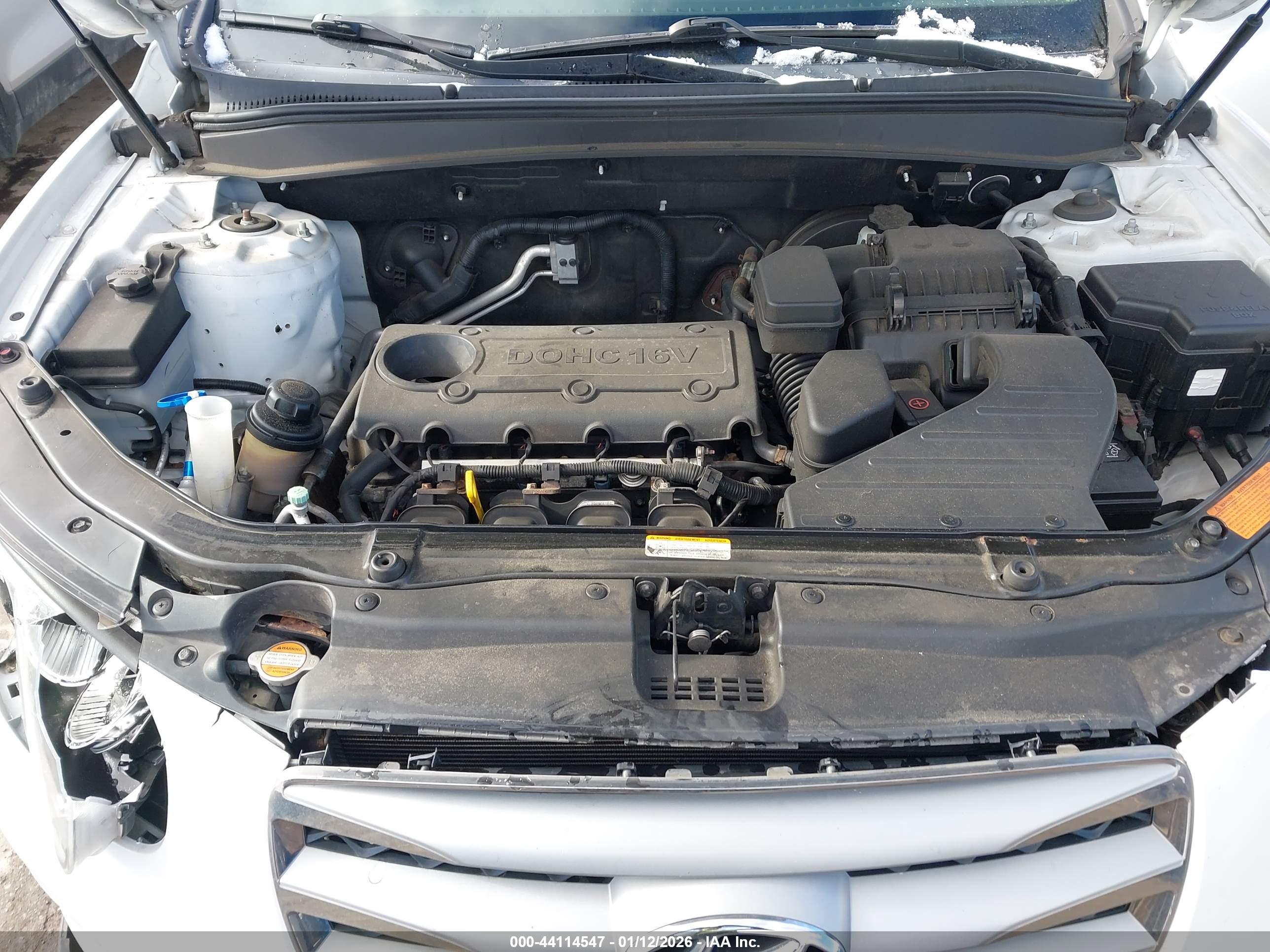 HYUNDAI SANTA image 10