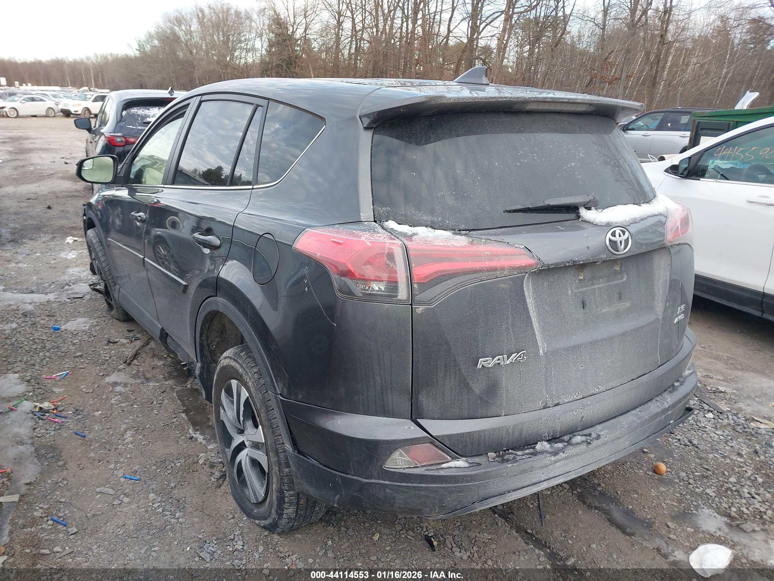 TOYOTA RAV4 image 3