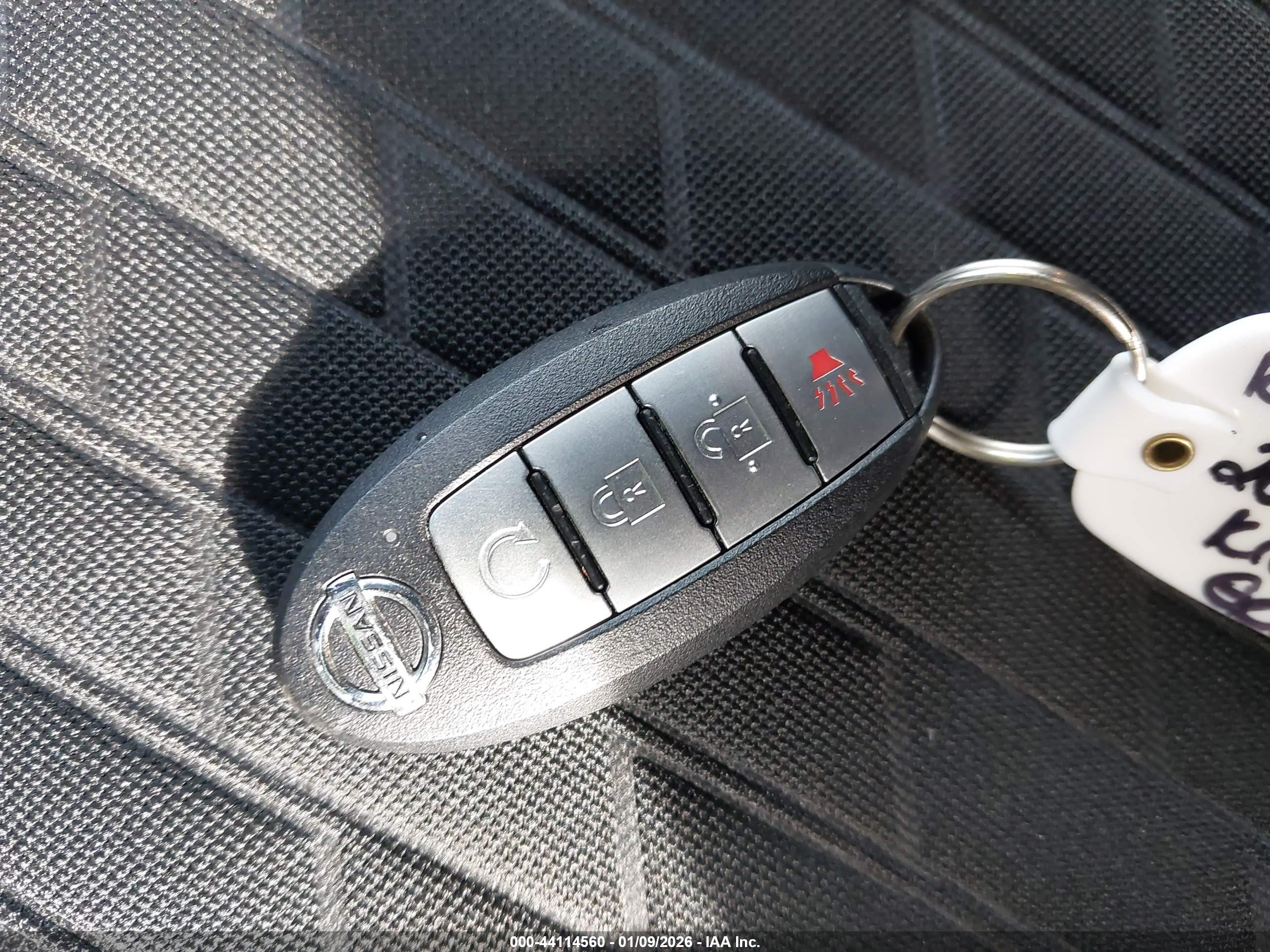 NISSAN KICKS image 11
