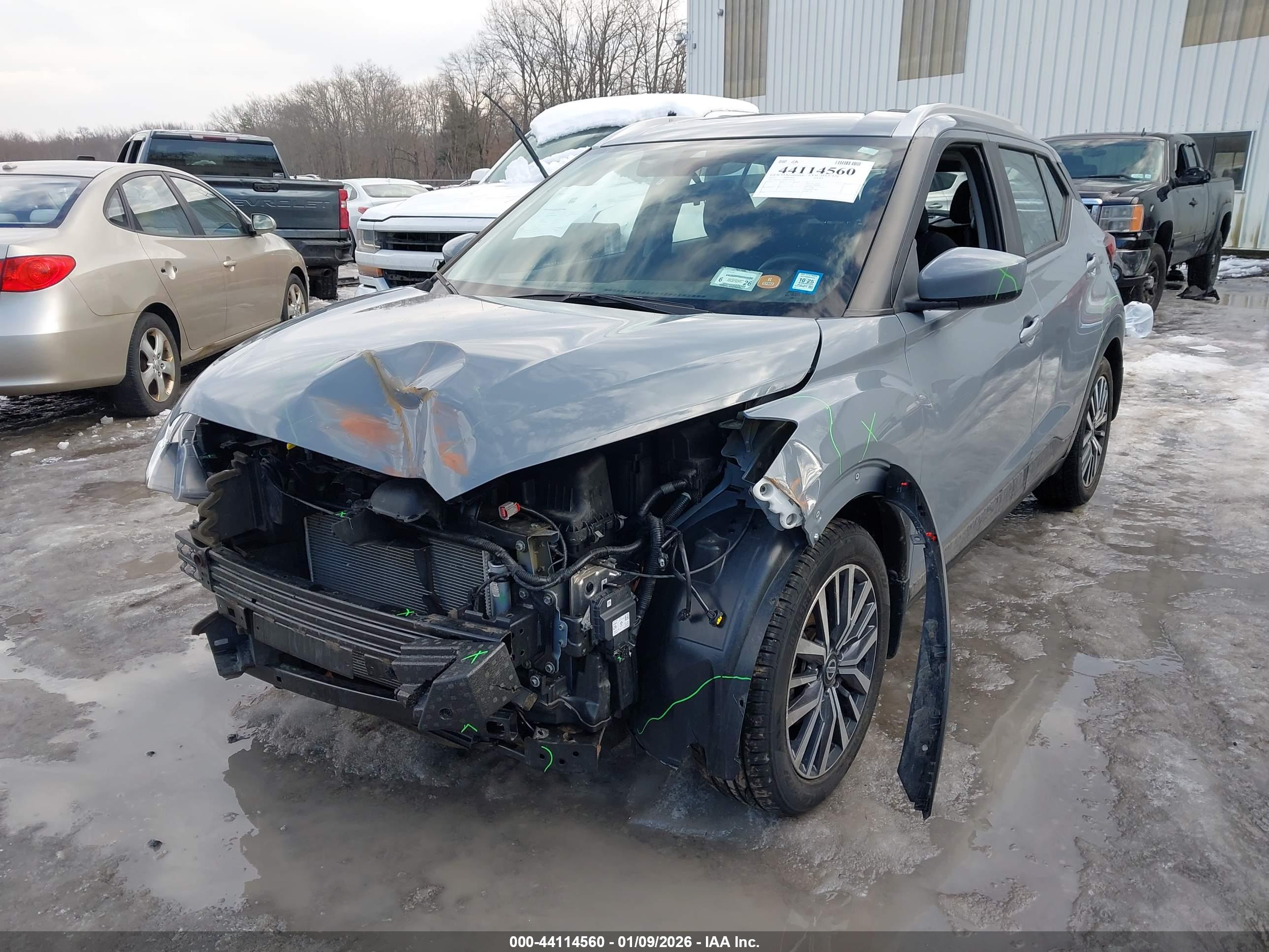 NISSAN KICKS image 6
