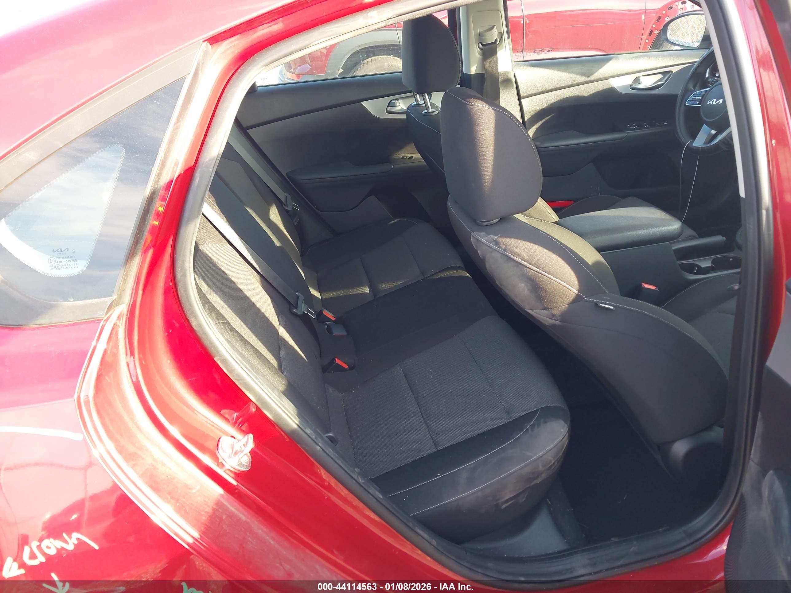 KIA FORTE image 8