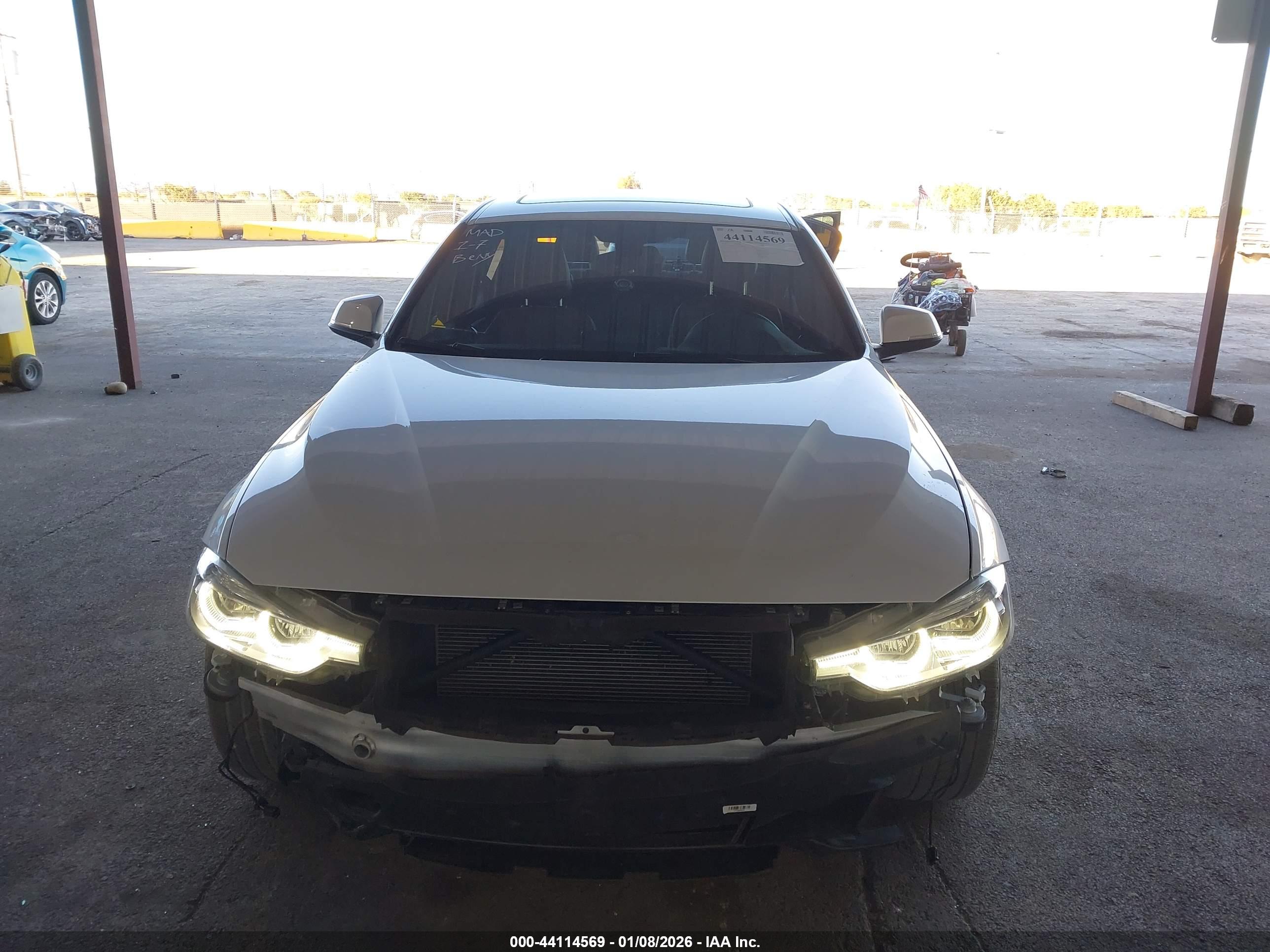 BMW 328I image 6