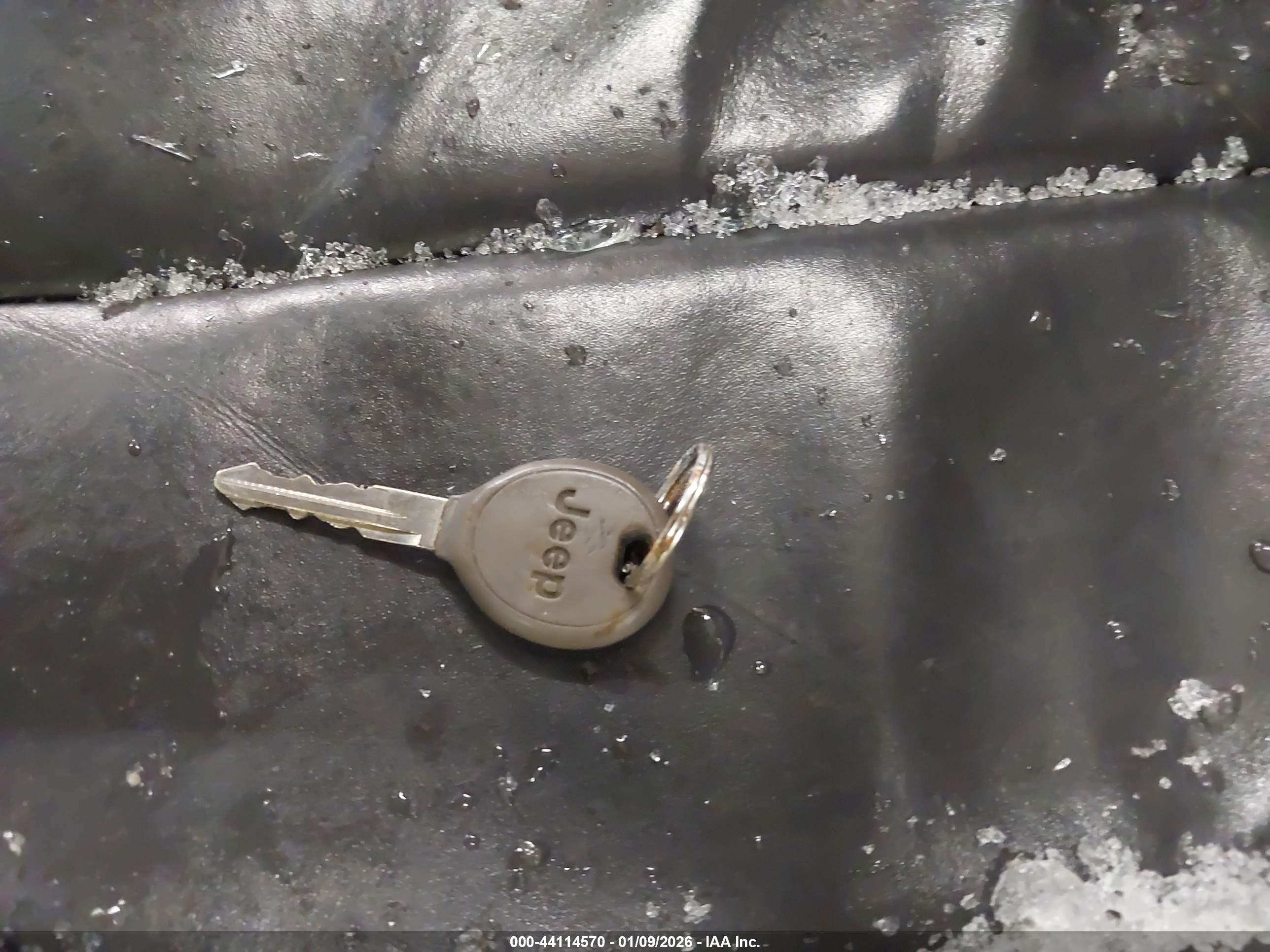 JEEP GRAND image 11