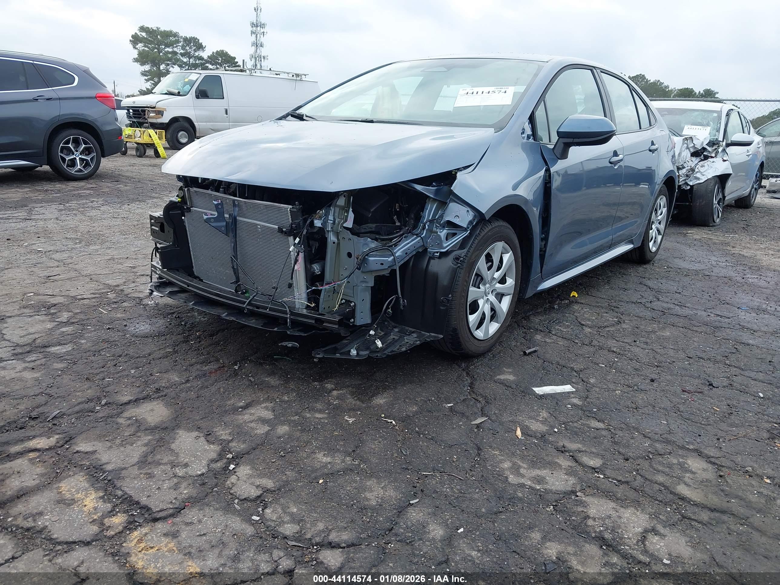 TOYOTA COROLLA image 6