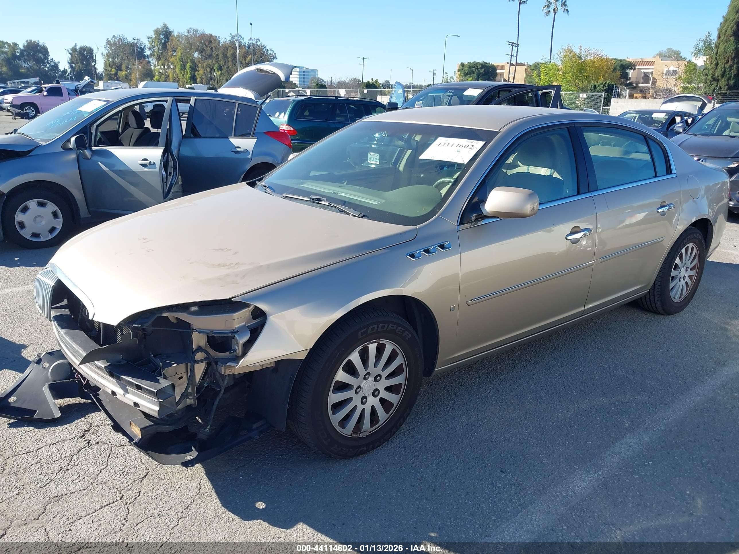 BUICK LUCERNE image 2