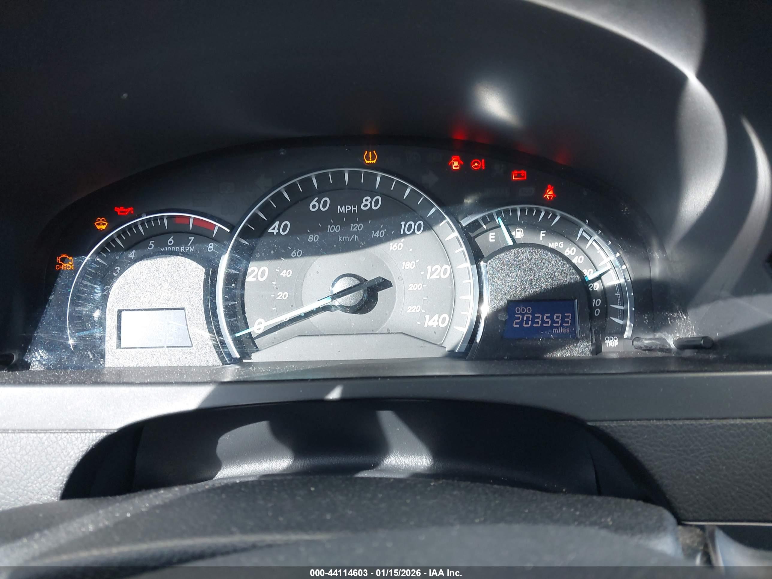 TOYOTA CAMRY image 7