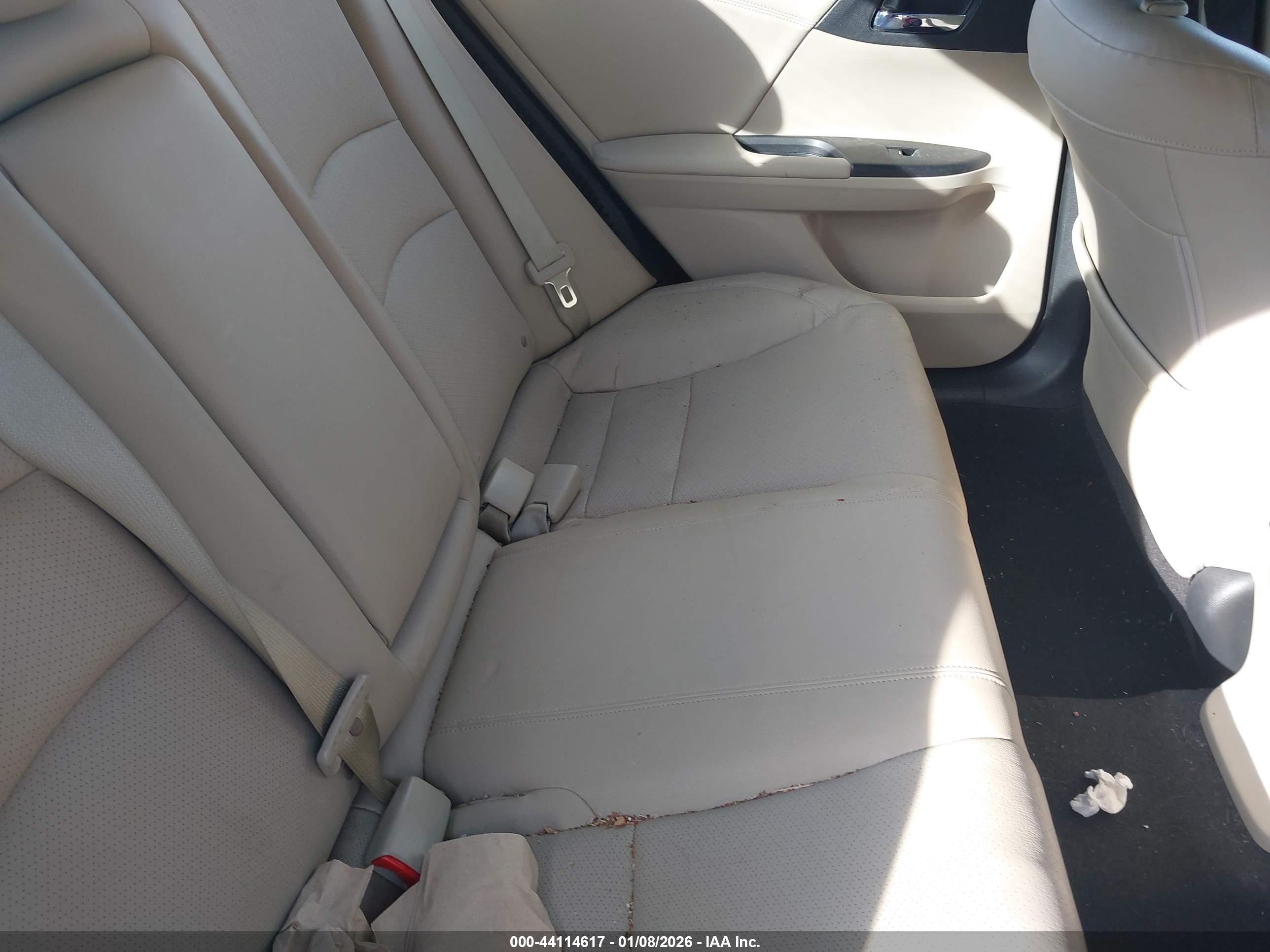 HONDA ACCORD image 8