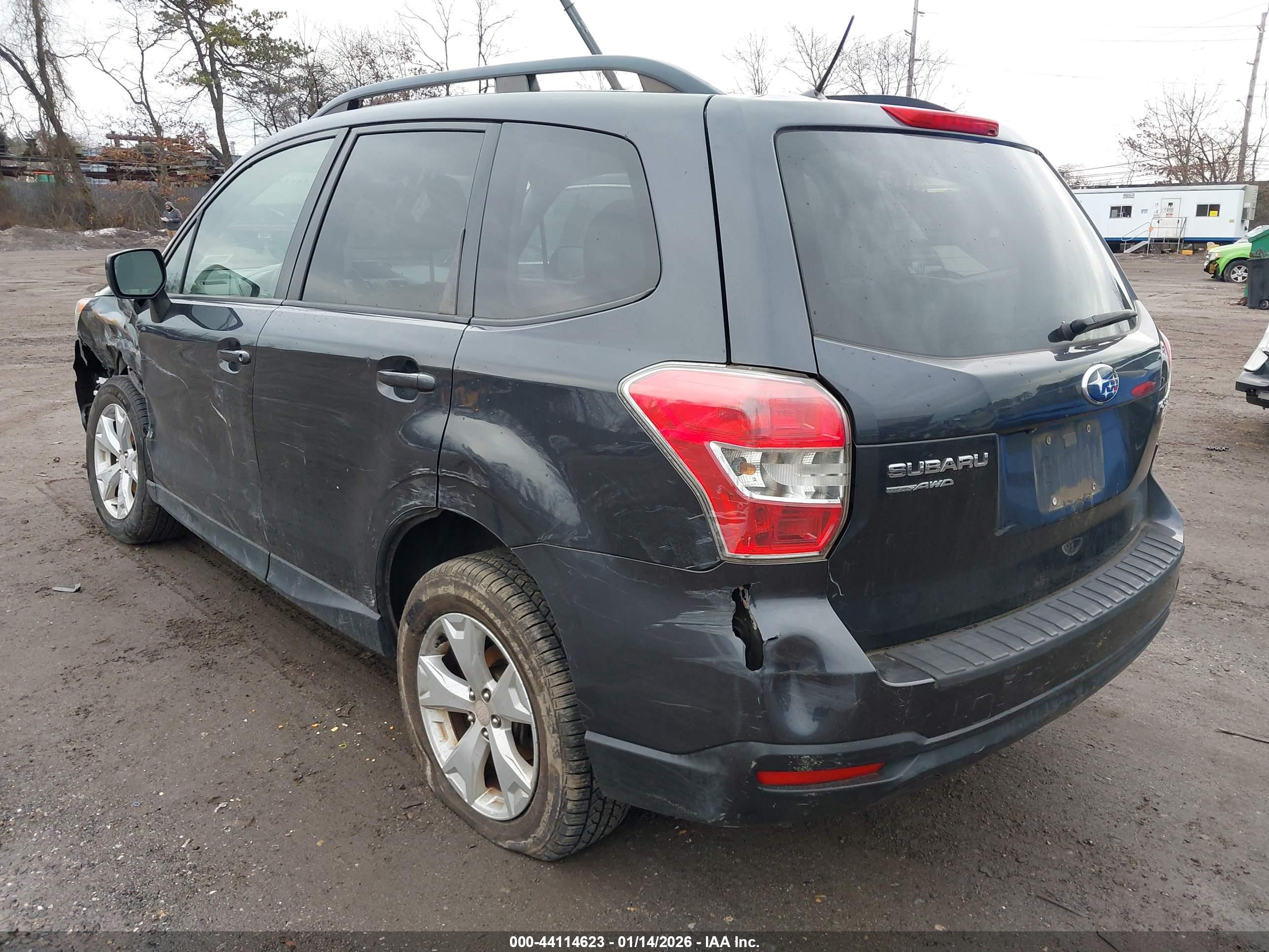 SUBARU FORESTER image 3