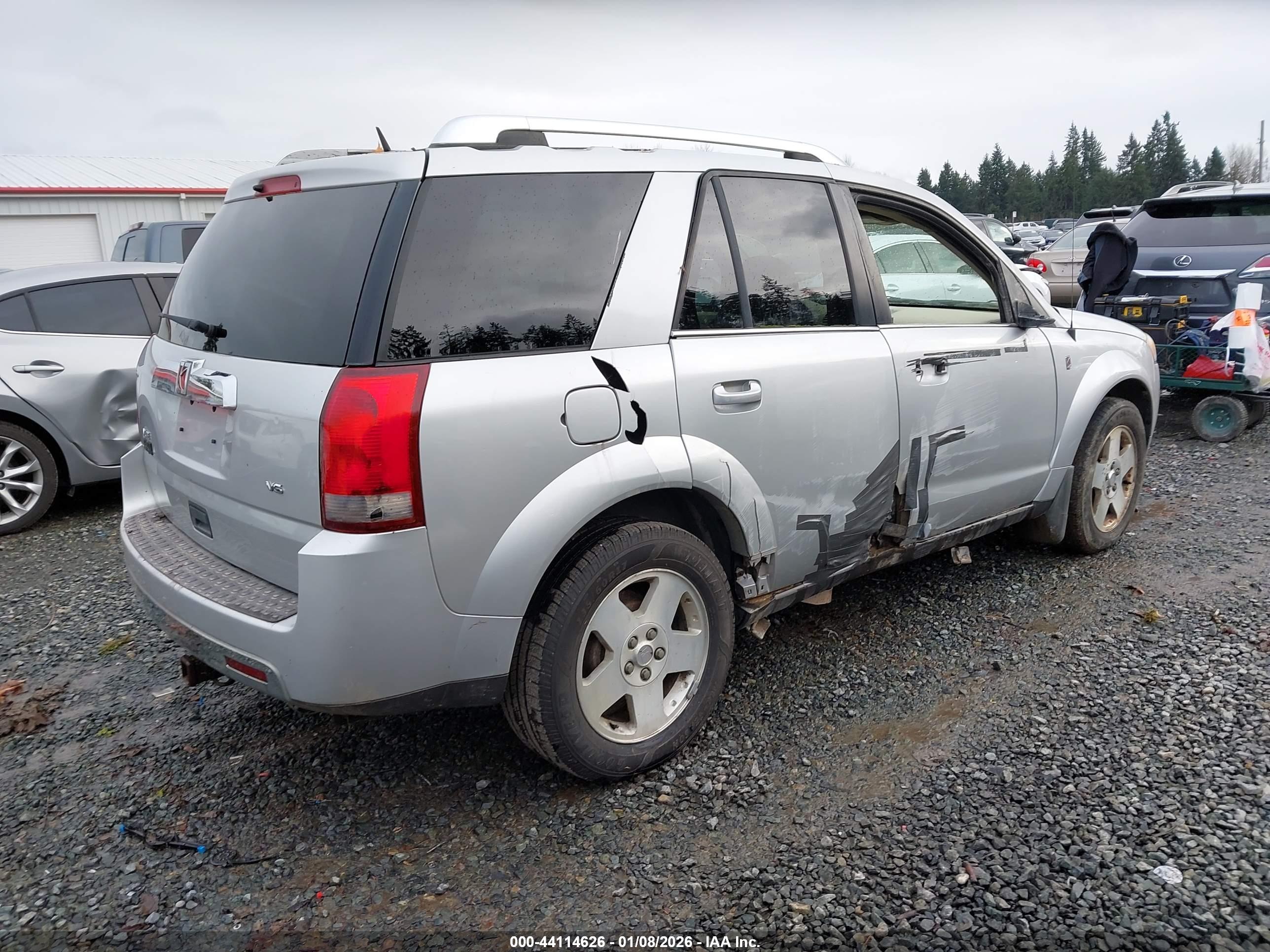 SATURN VUE image 4