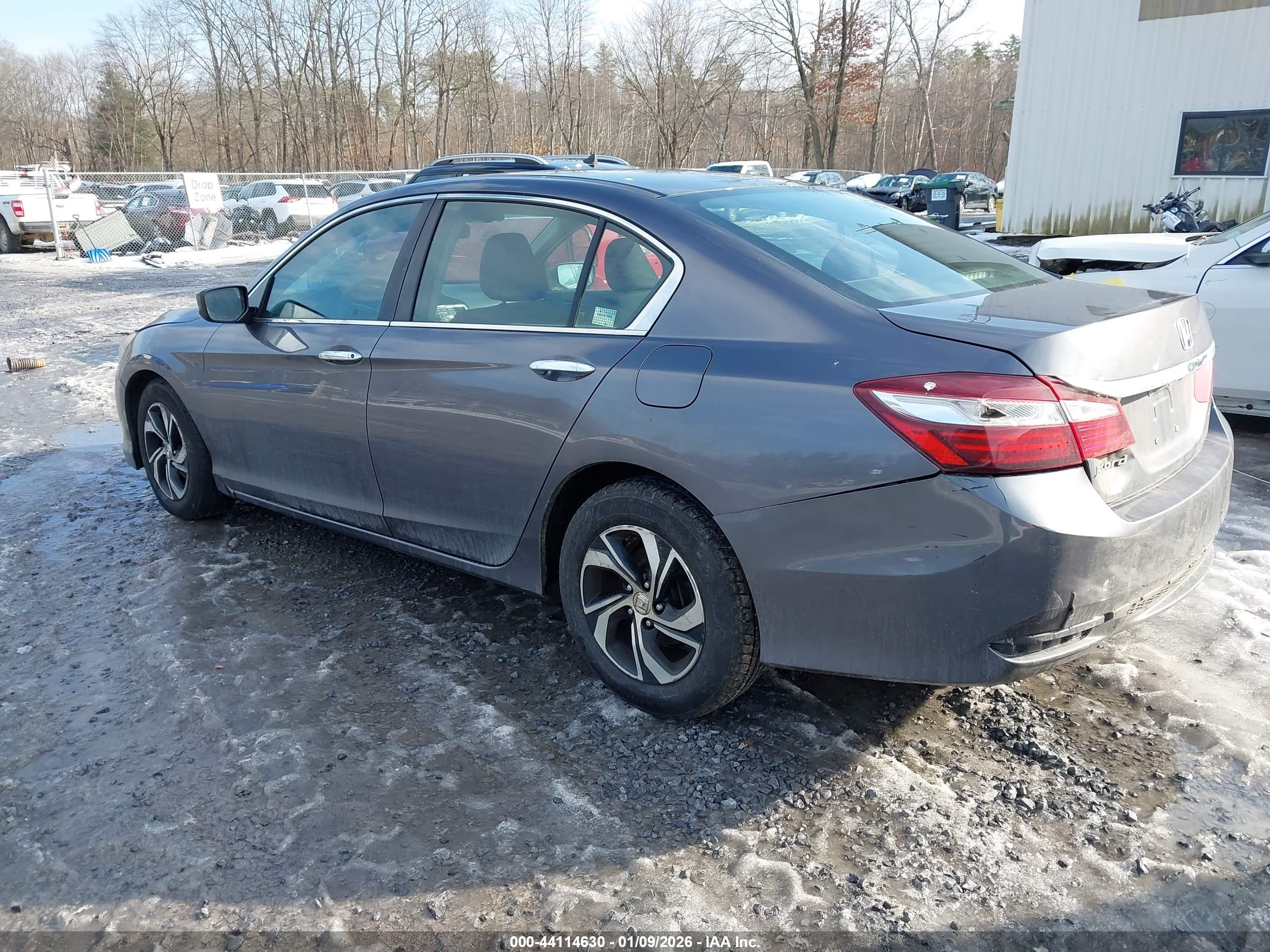 HONDA ACCORD image 3