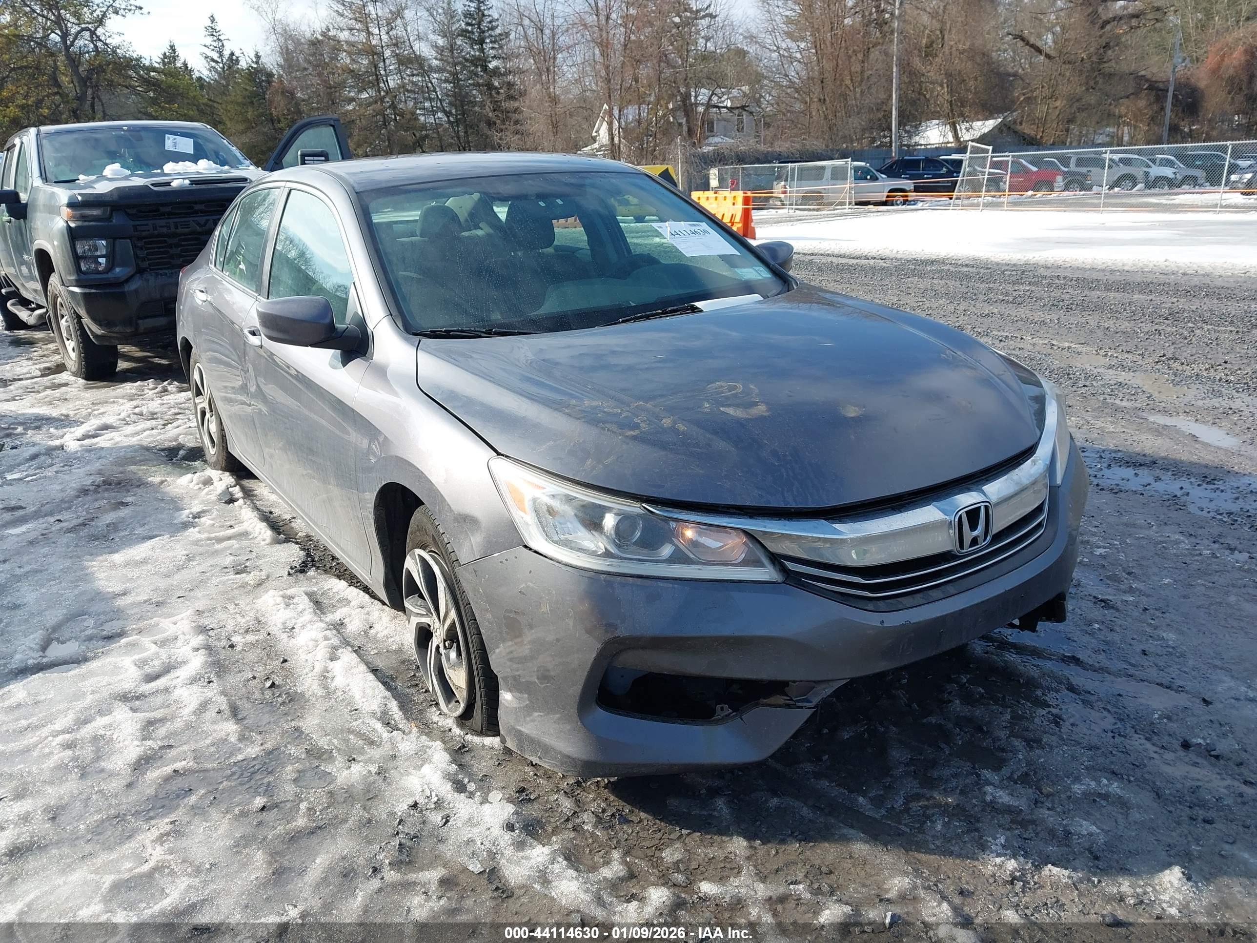 HONDA ACCORD image 6